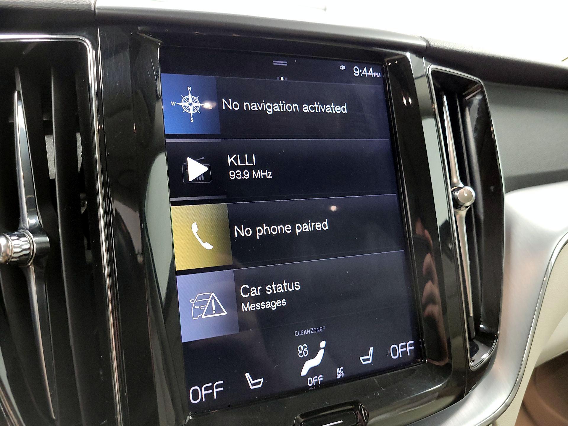 Thumbnail: 2018 Volvo XC60 - 13