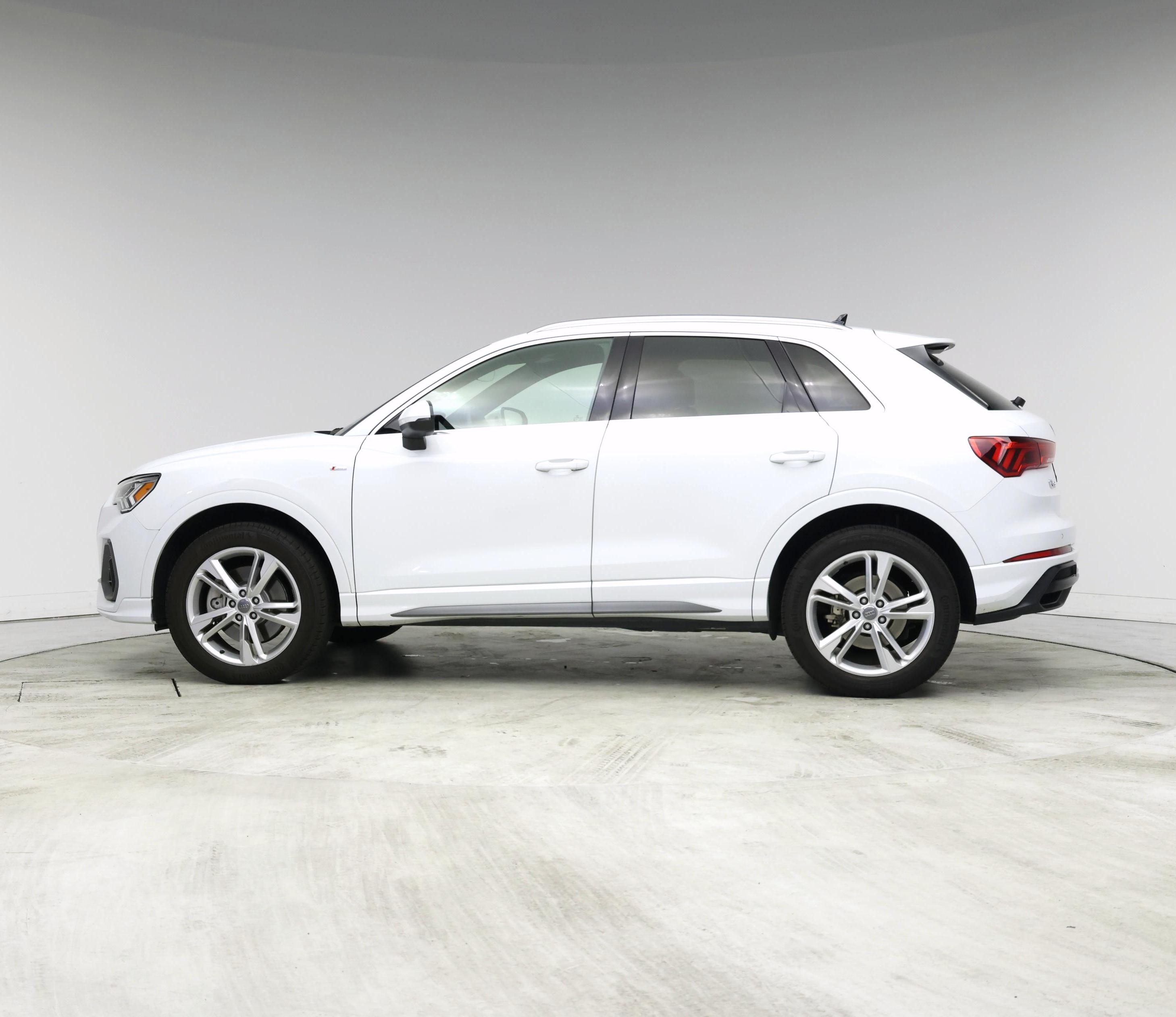 Thumbnail: 2020 Audi Q3 - 3