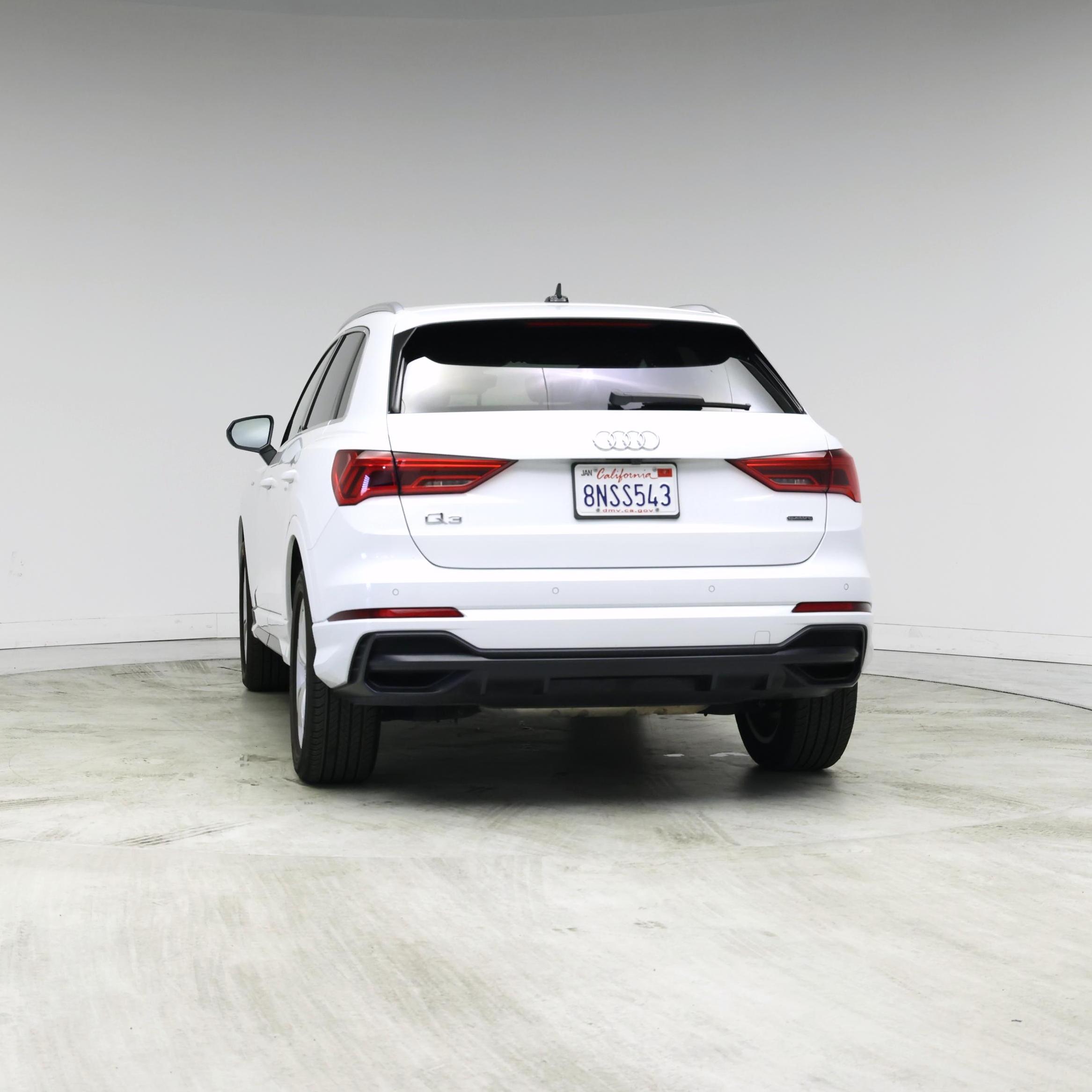 Thumbnail: 2020 Audi Q3 - 6