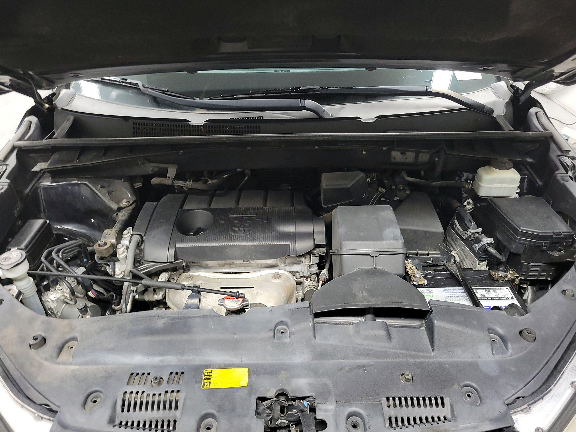 Thumbnail: 2016 Toyota Highlander - 19