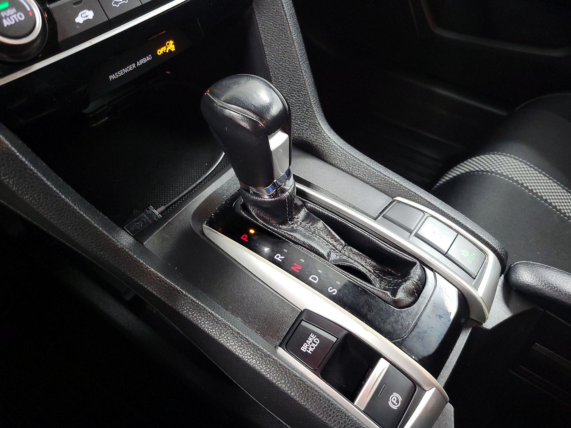 Thumbnail: 2019 Honda Civic - 17