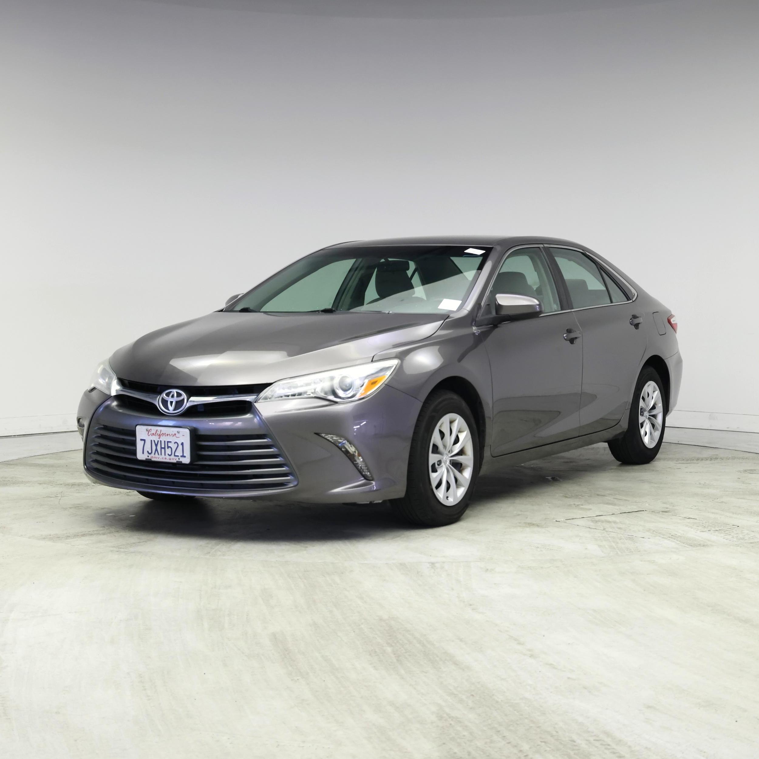 Thumbnail: 2015 Toyota Camry - 4