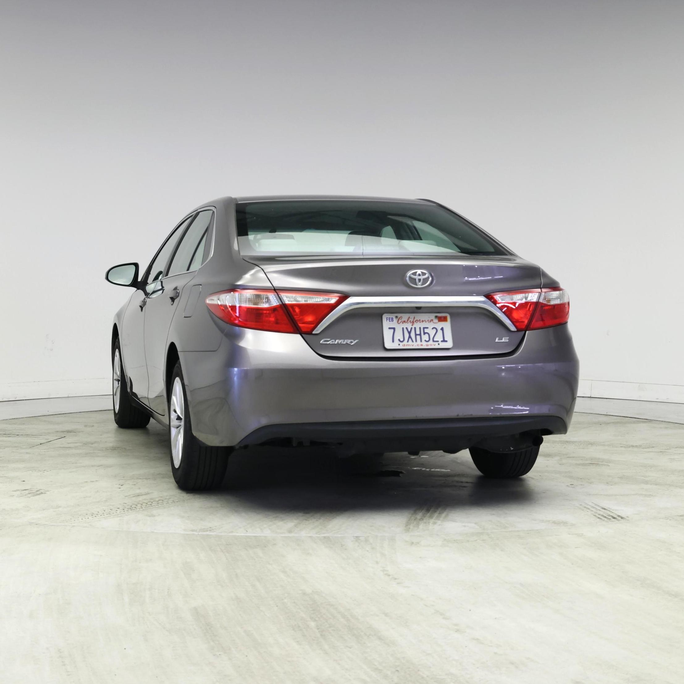 Thumbnail: 2015 Toyota Camry - 6