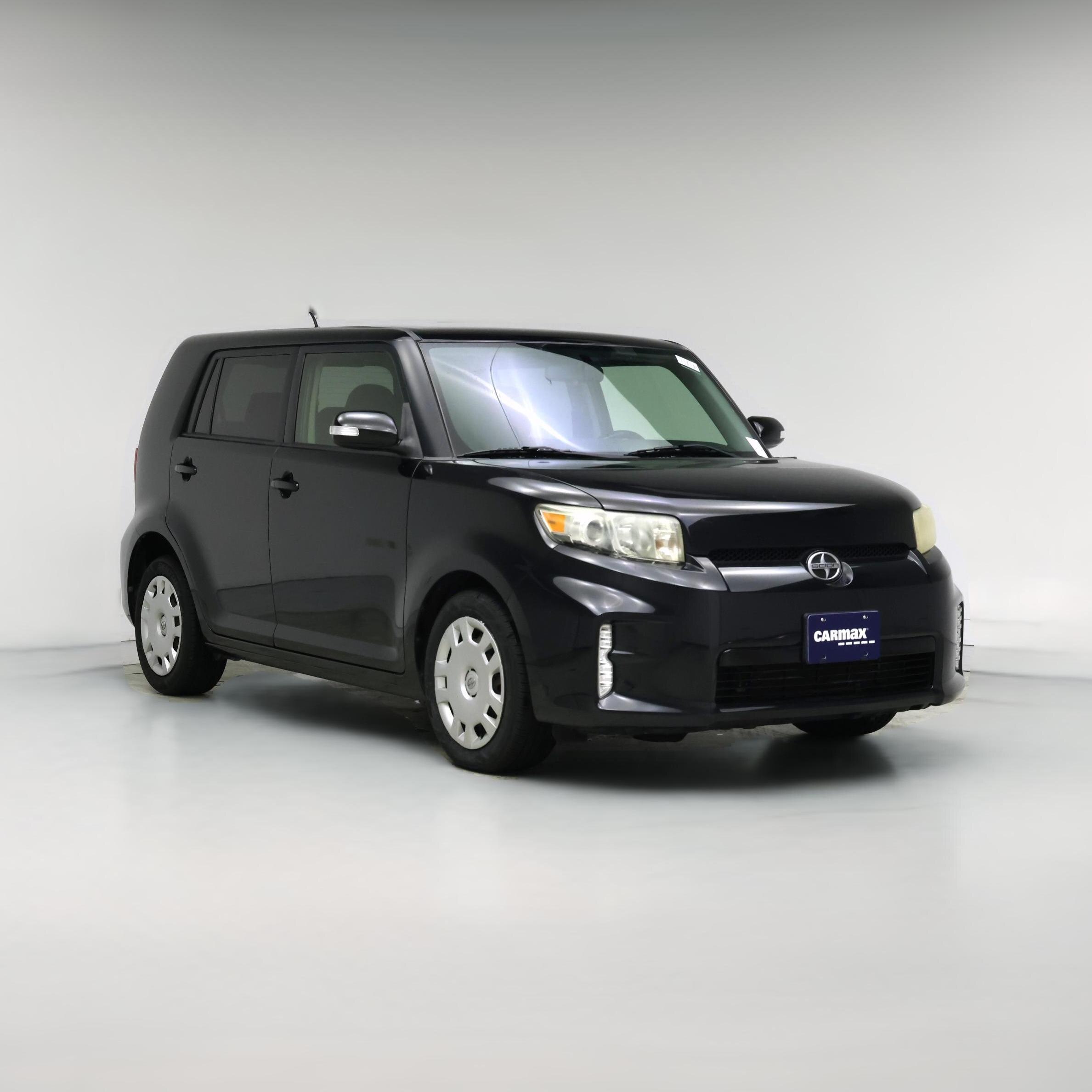 Thumbnail: 2015 Scion xB - 1