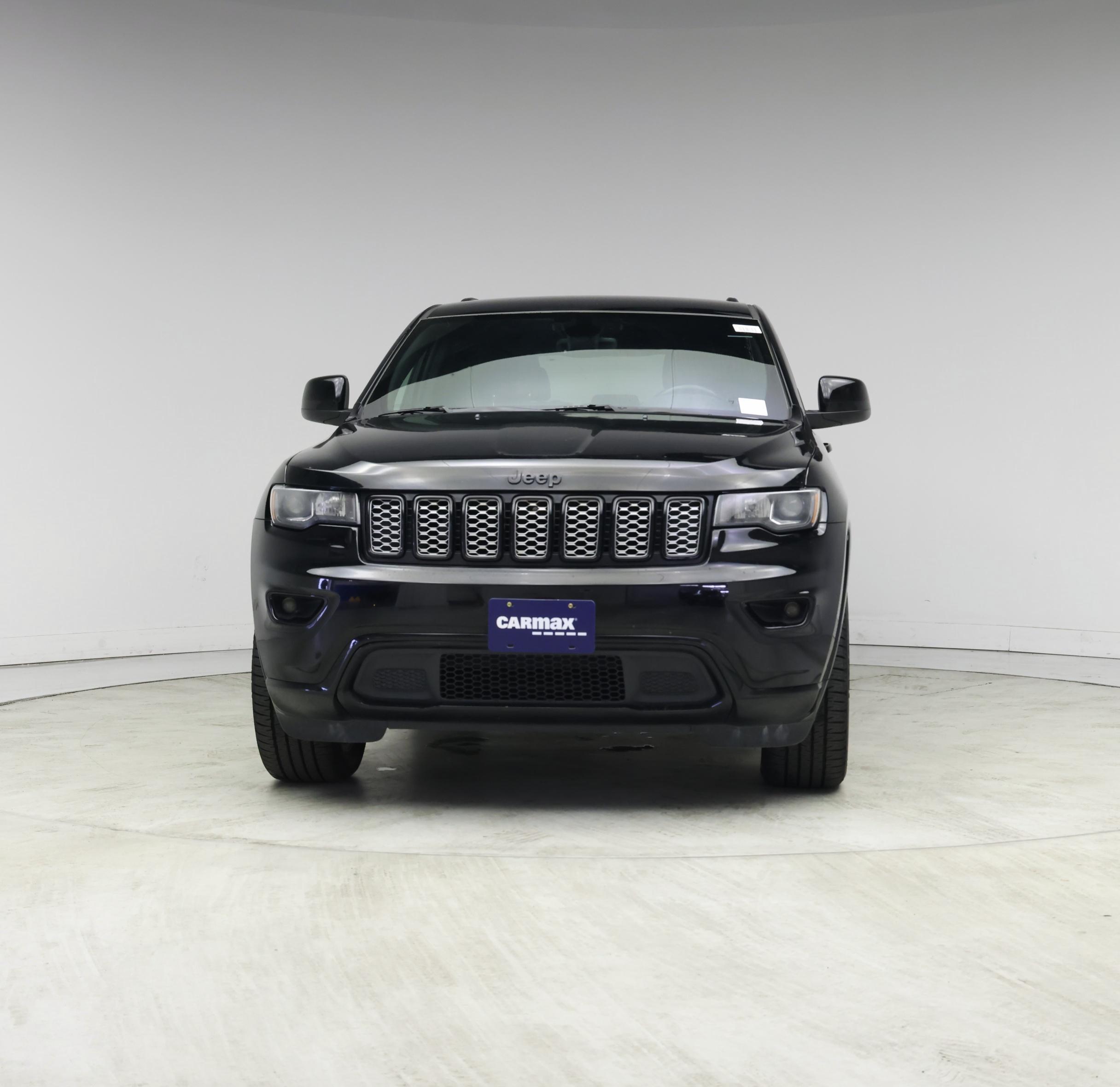 Thumbnail: 2018 Jeep Grand Cherokee - 5