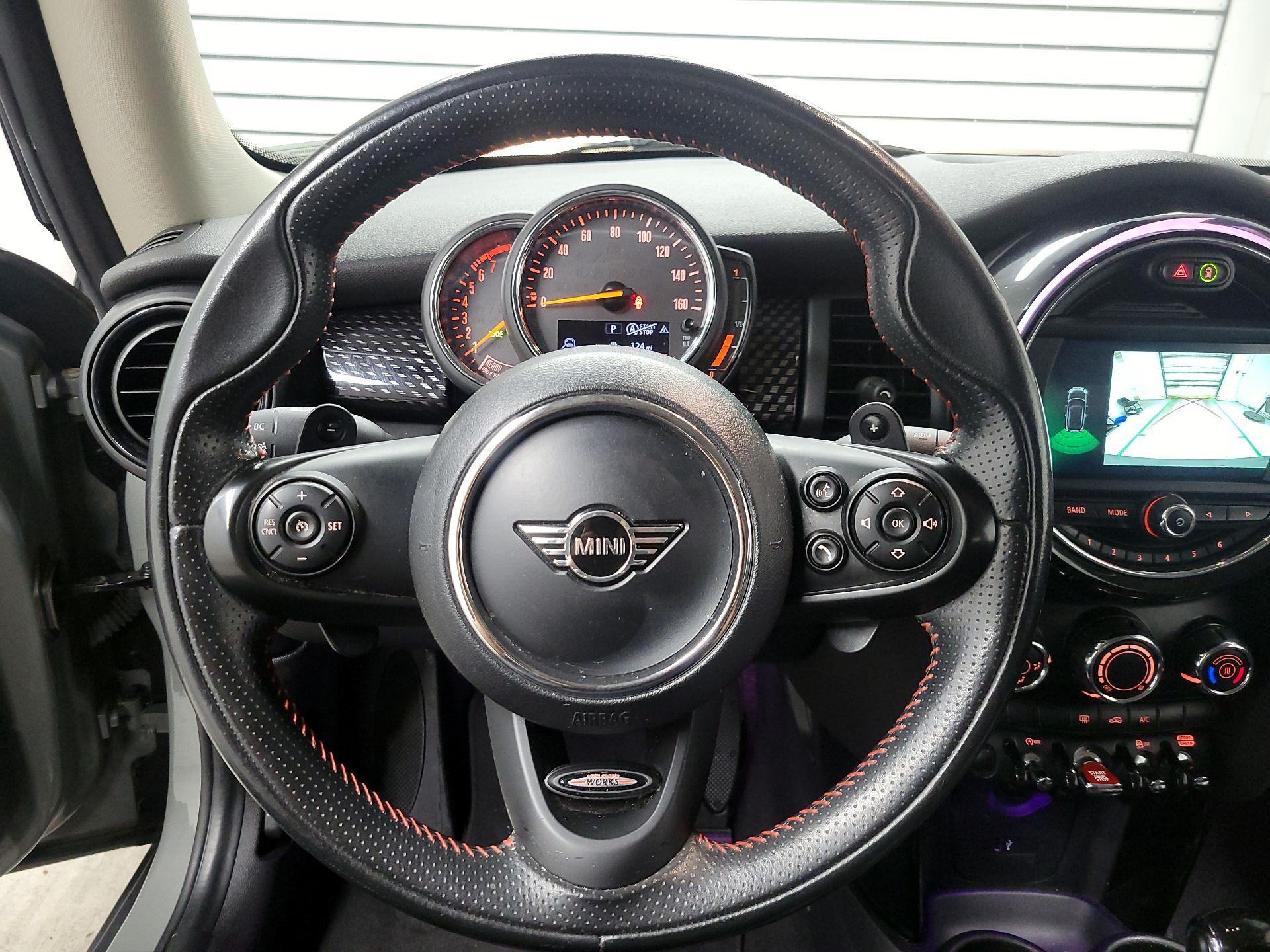 Thumbnail: 2020 MINI Cooper Hardtop - 10