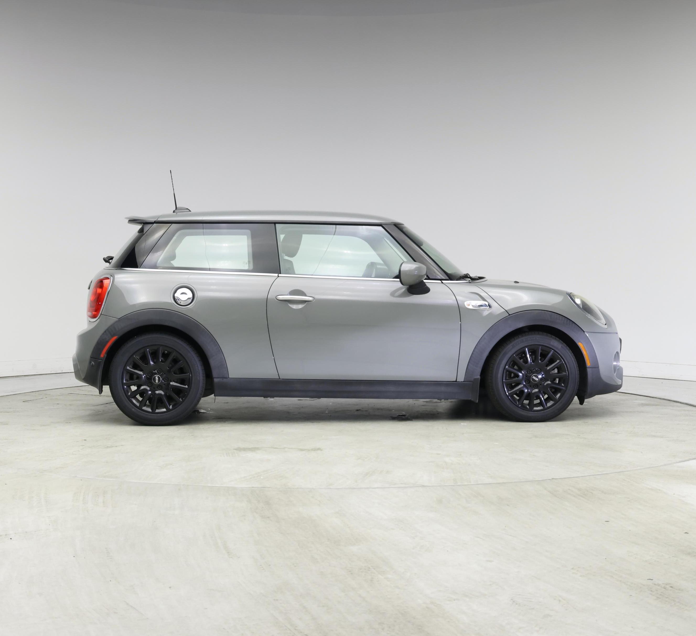 Thumbnail: 2020 MINI Cooper Hardtop - 7