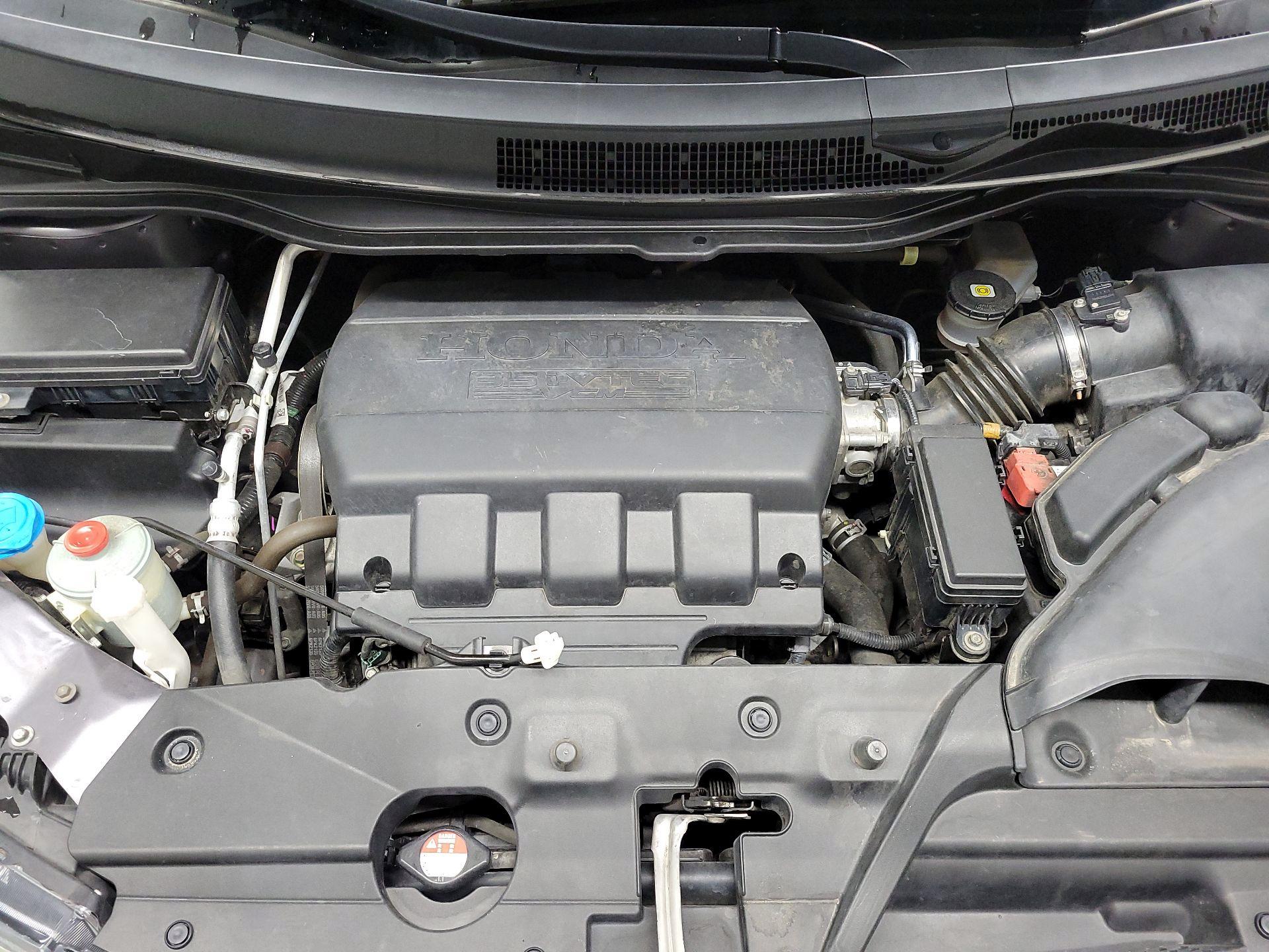 Thumbnail: 2015 Honda Odyssey - 20
