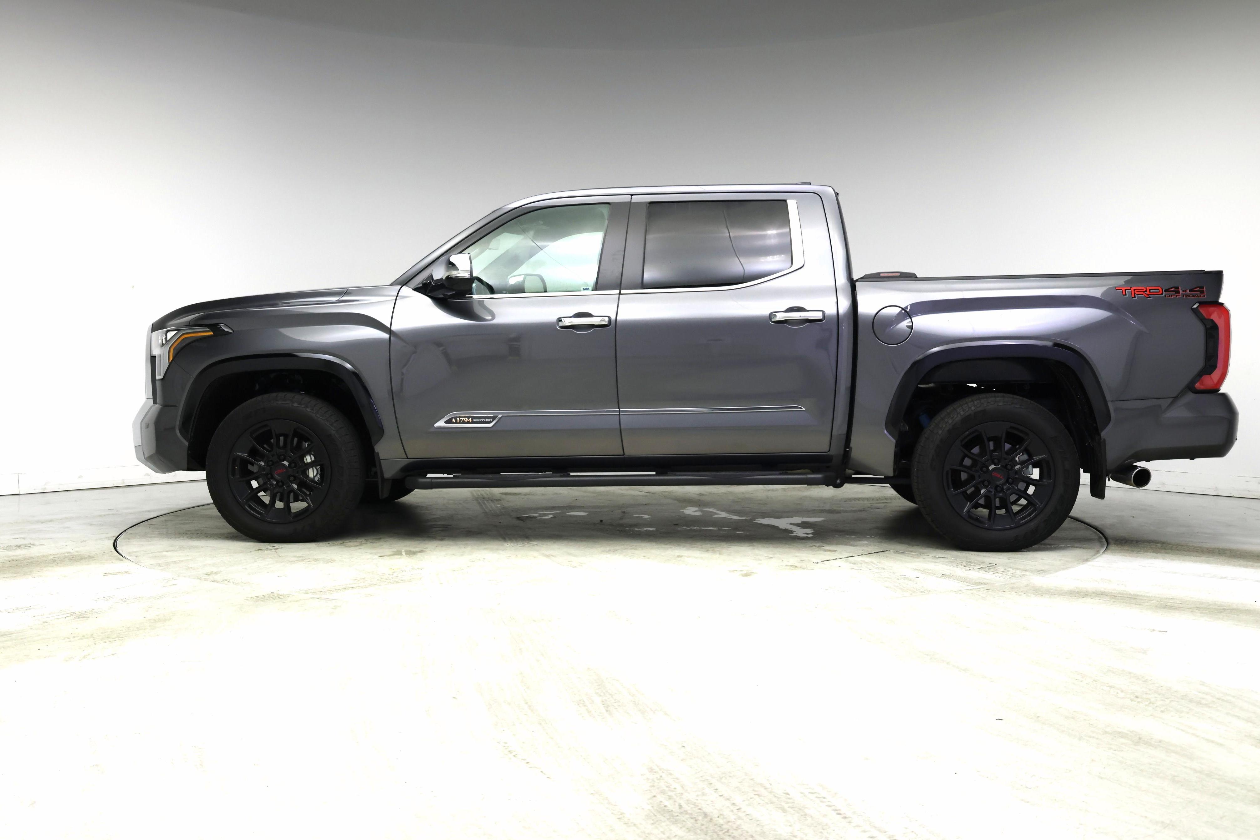 Thumbnail: 2024 Toyota Tundra - 3