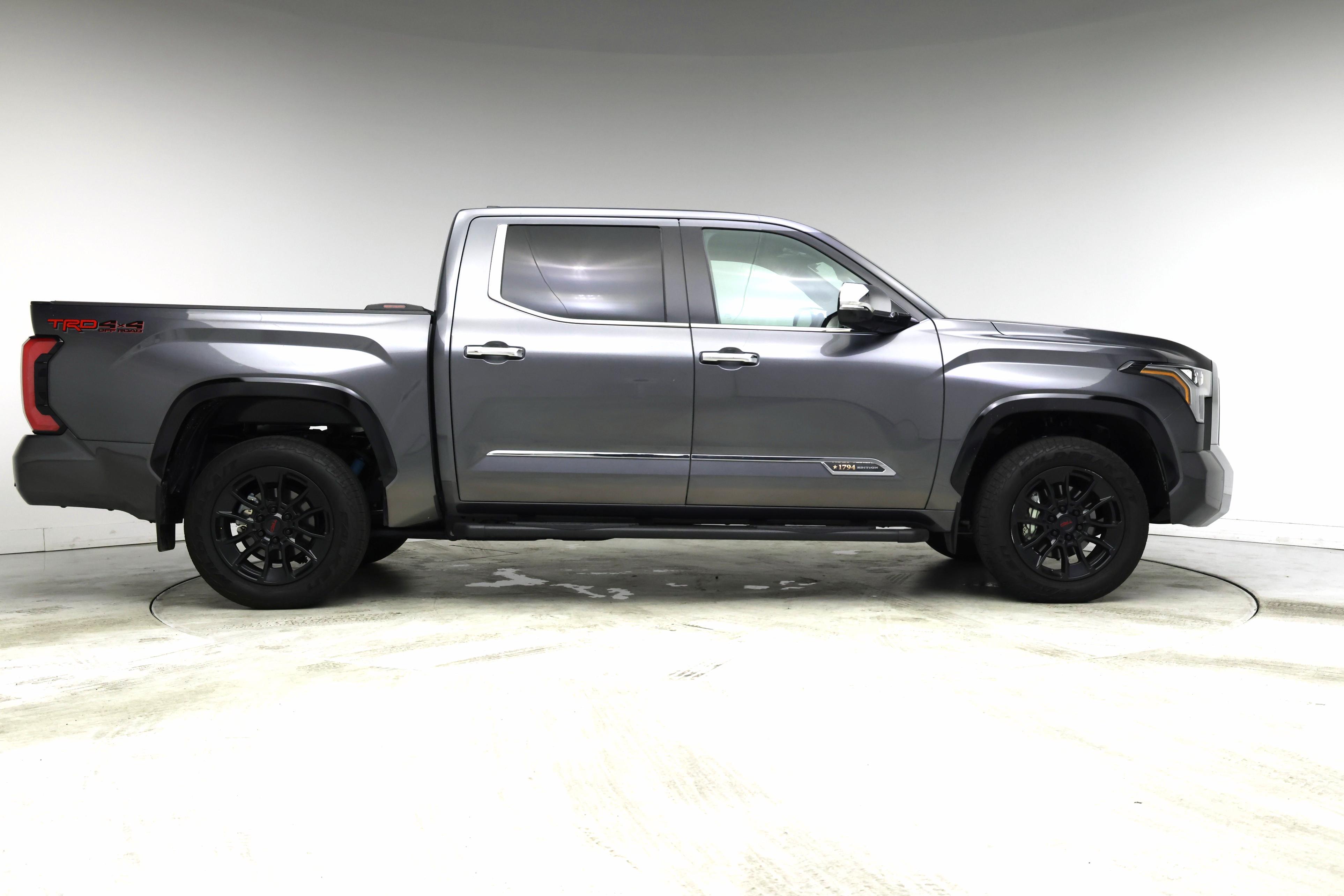 Thumbnail: 2024 Toyota Tundra - 7