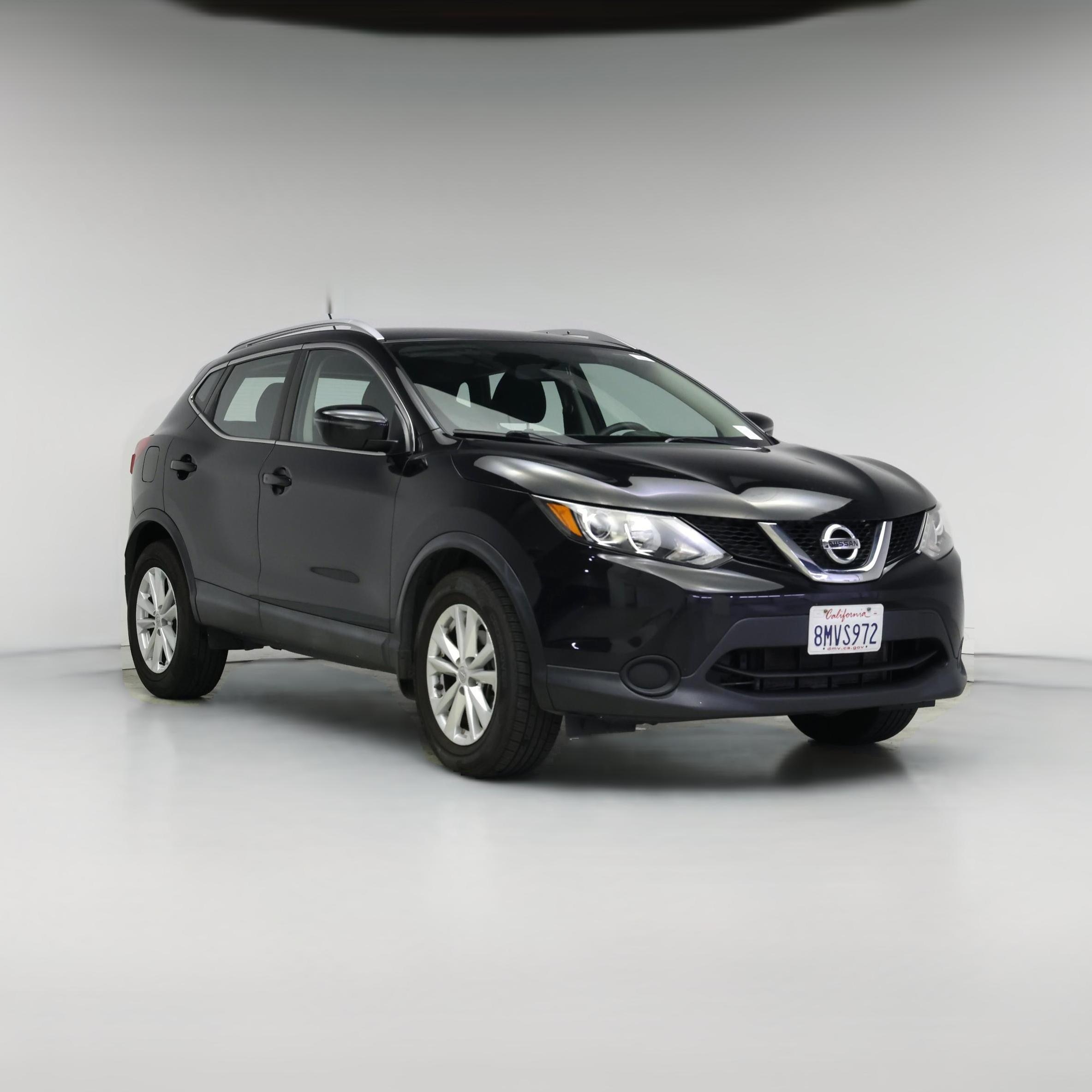 Thumbnail: 2017 Nissan Rogue Sport - 1