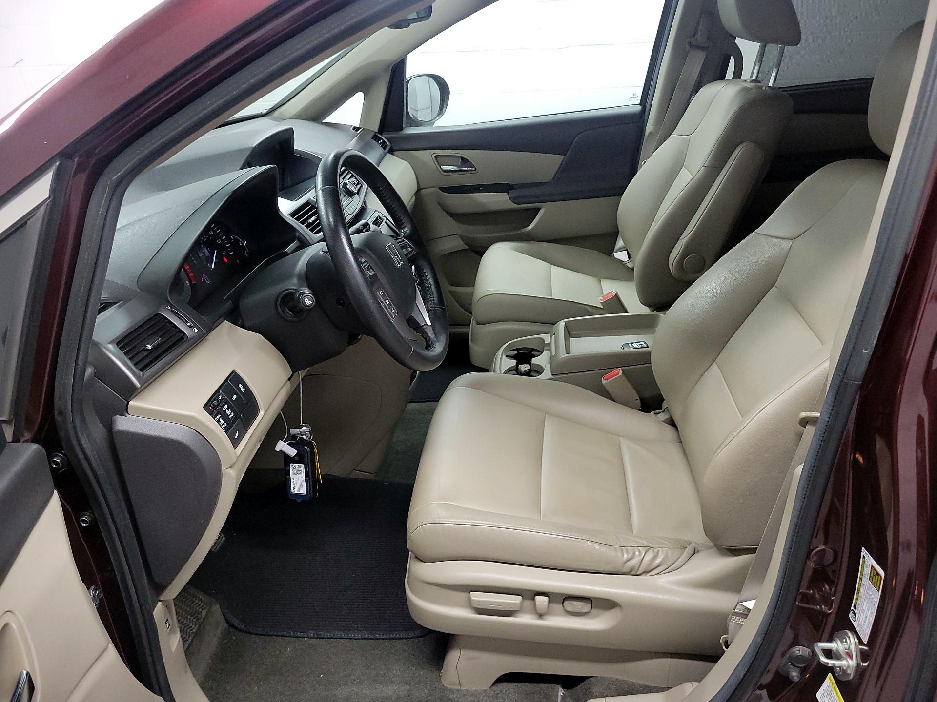 Thumbnail: 2014 Honda Odyssey - 11