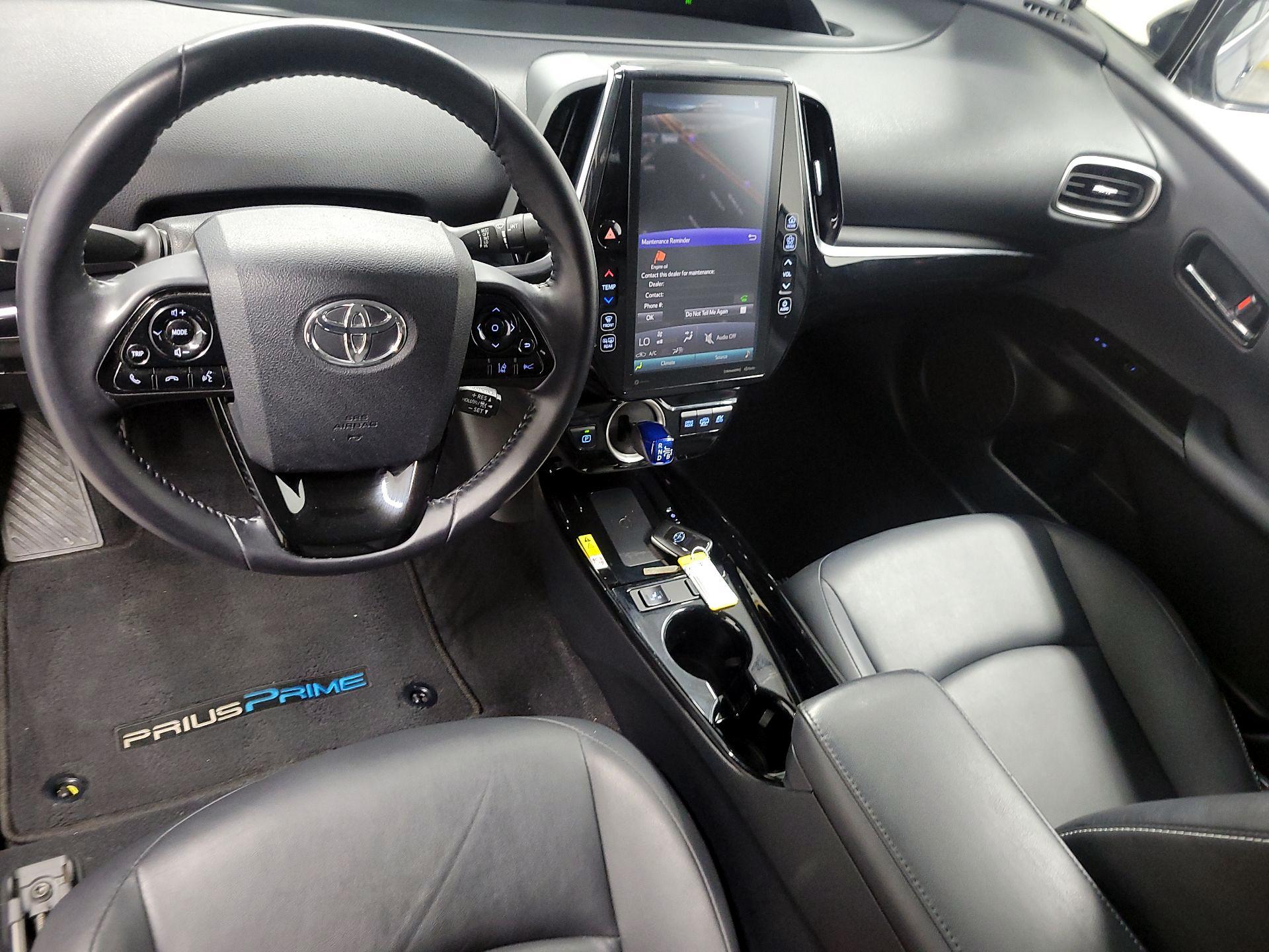 Thumbnail: 2020 Toyota Prius Prime - 9