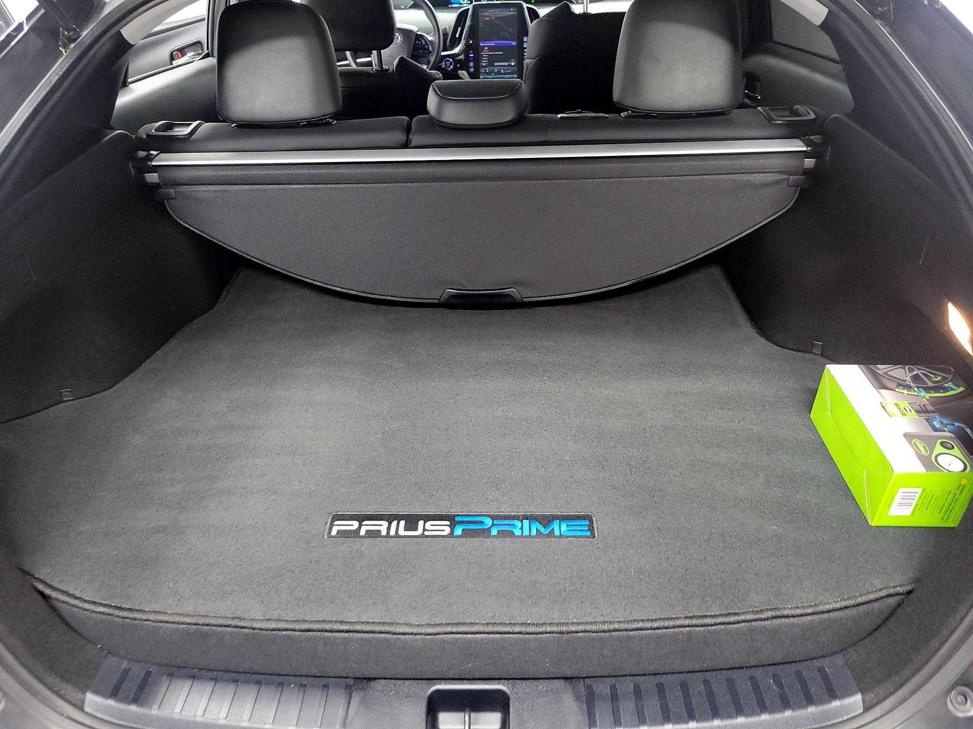 Thumbnail: 2020 Toyota Prius Prime - 18