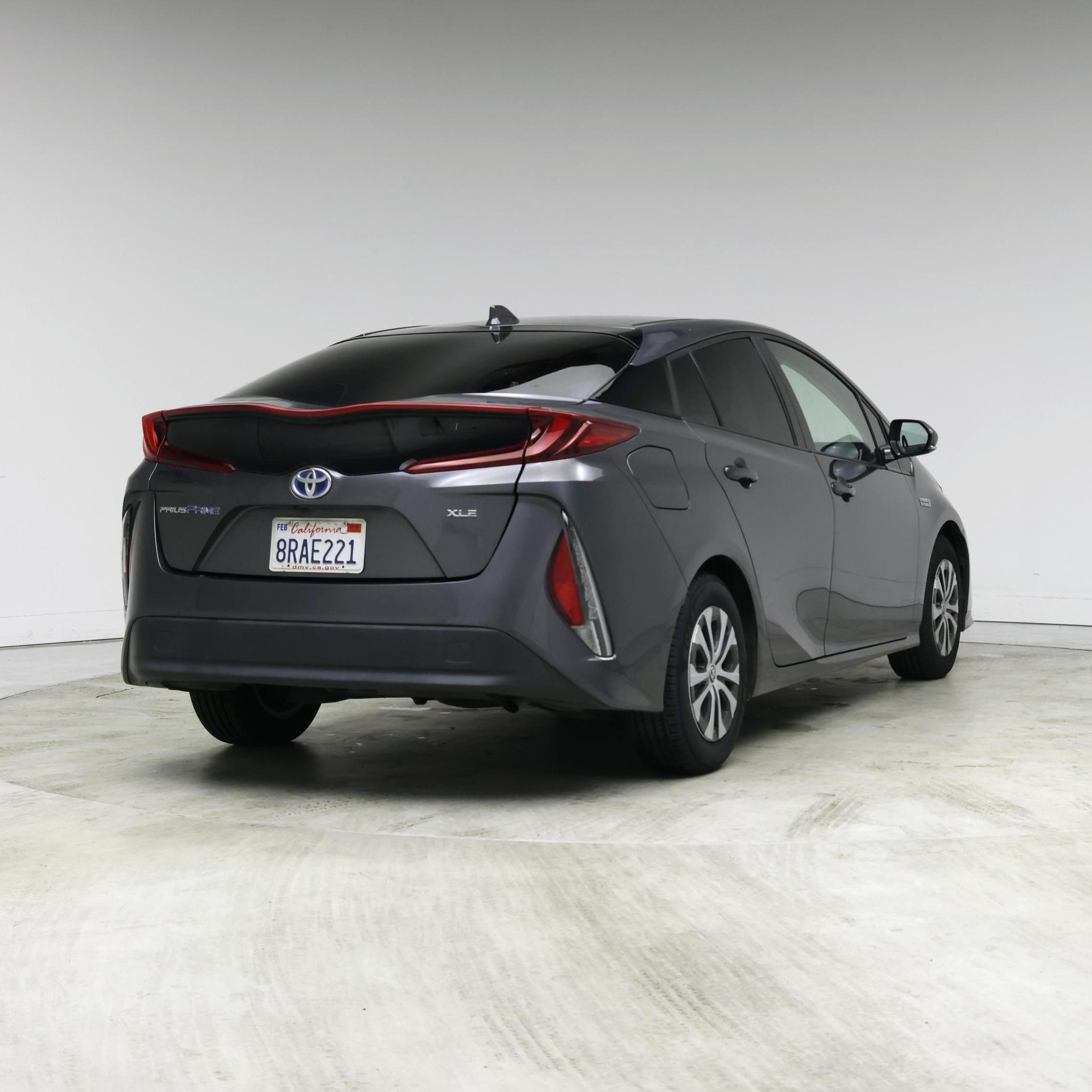 Thumbnail: 2020 Toyota Prius Prime - 8