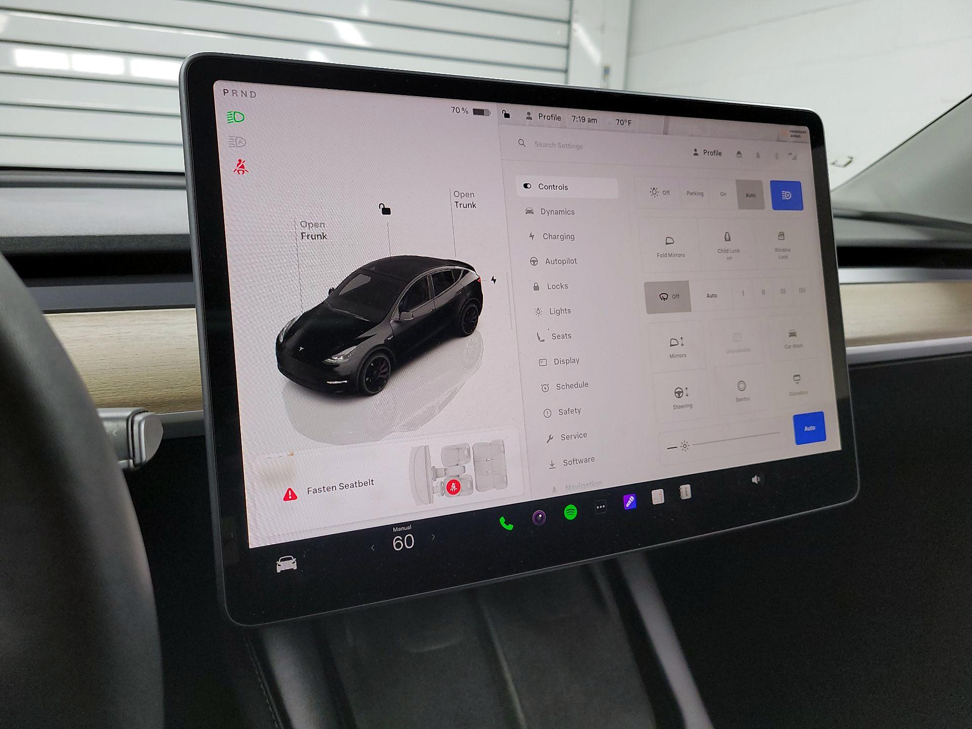 Thumbnail: 2022 Tesla Model Y - 14