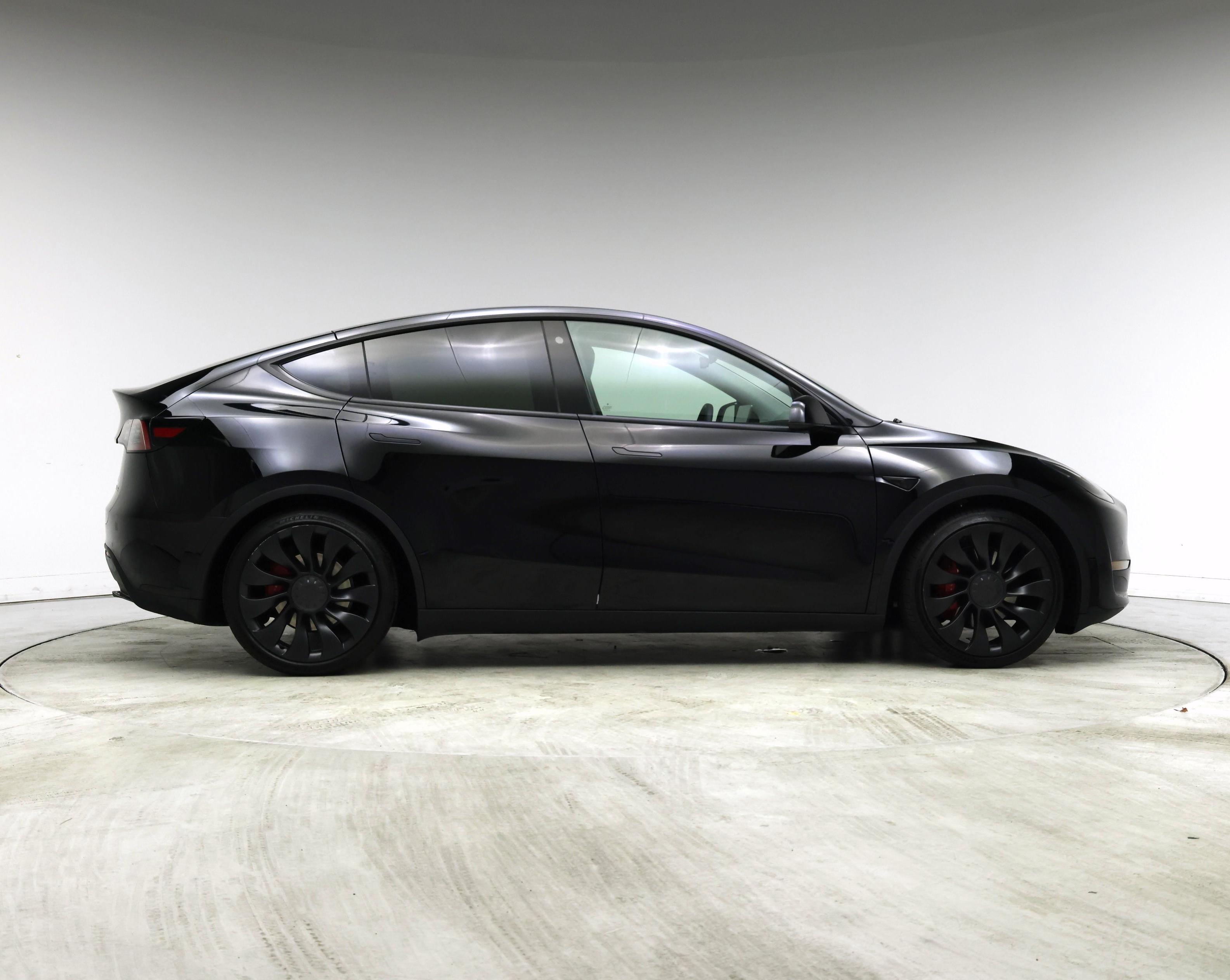 Thumbnail: 2022 Tesla Model Y - 7