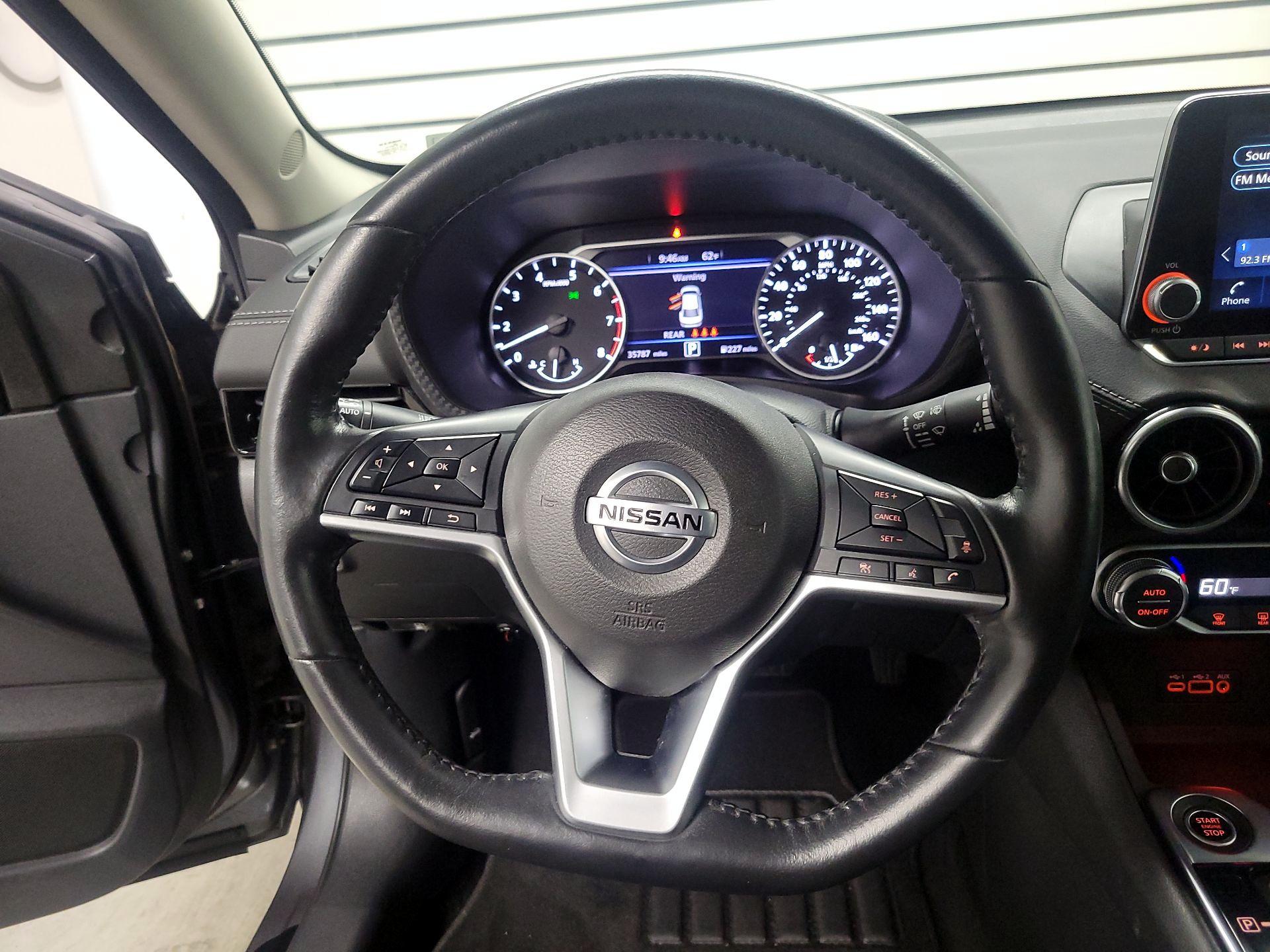 Thumbnail: 2022 Nissan Sentra - 10
