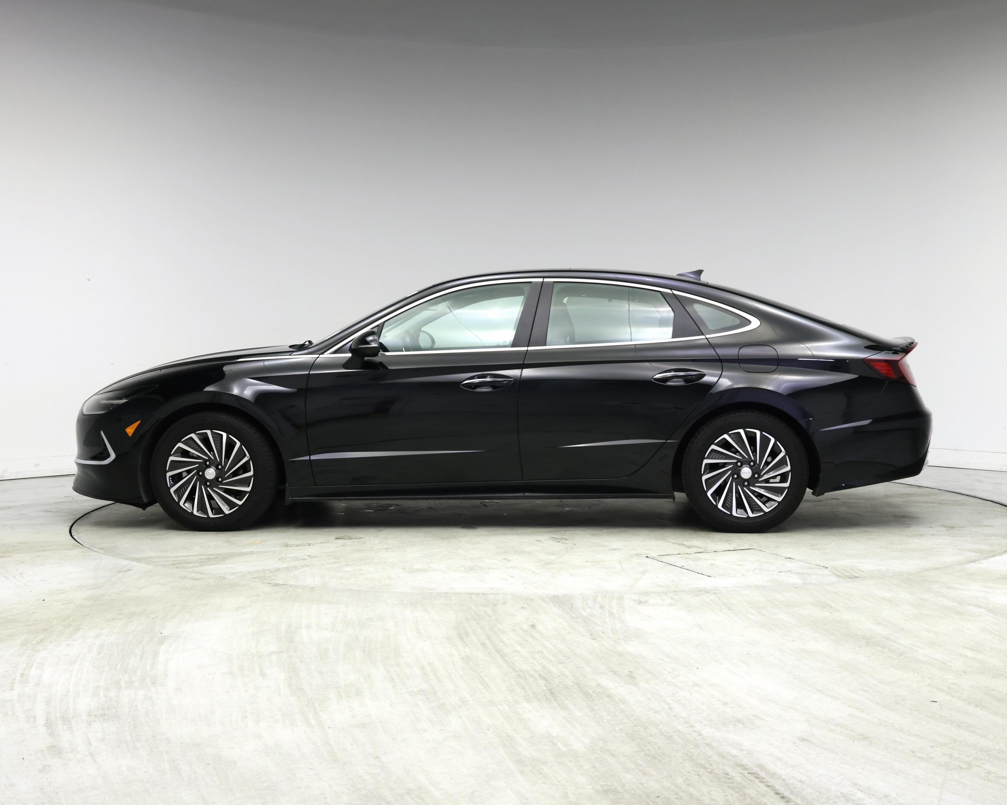 Thumbnail: 2022 Hyundai Sonata - 3