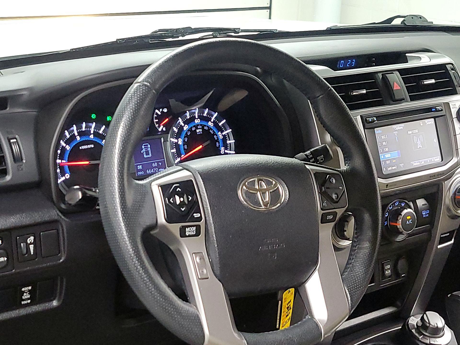 Thumbnail: 2019 Toyota 4Runner - 10