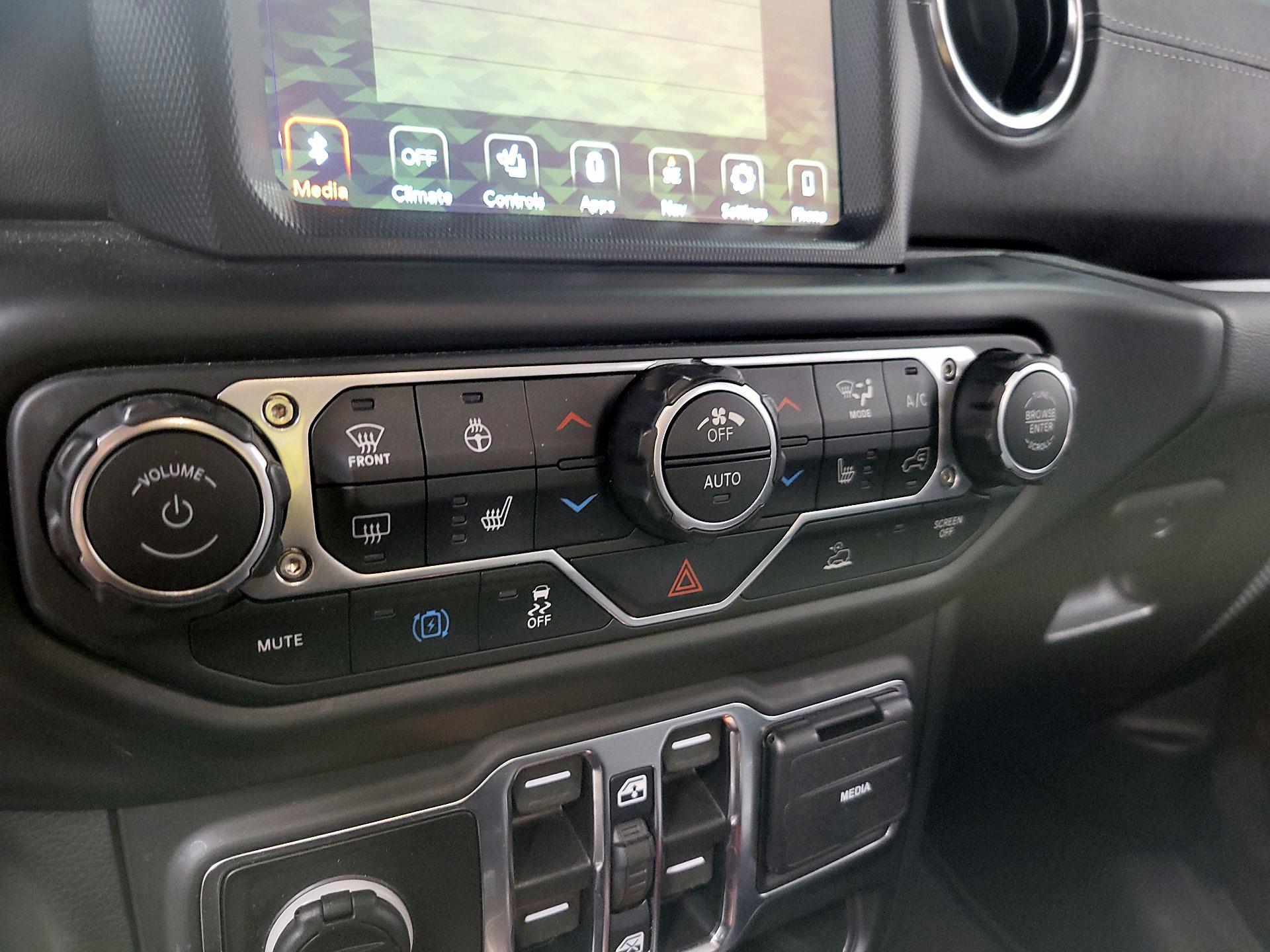 Thumbnail: 2021 Jeep Wrangler - 16