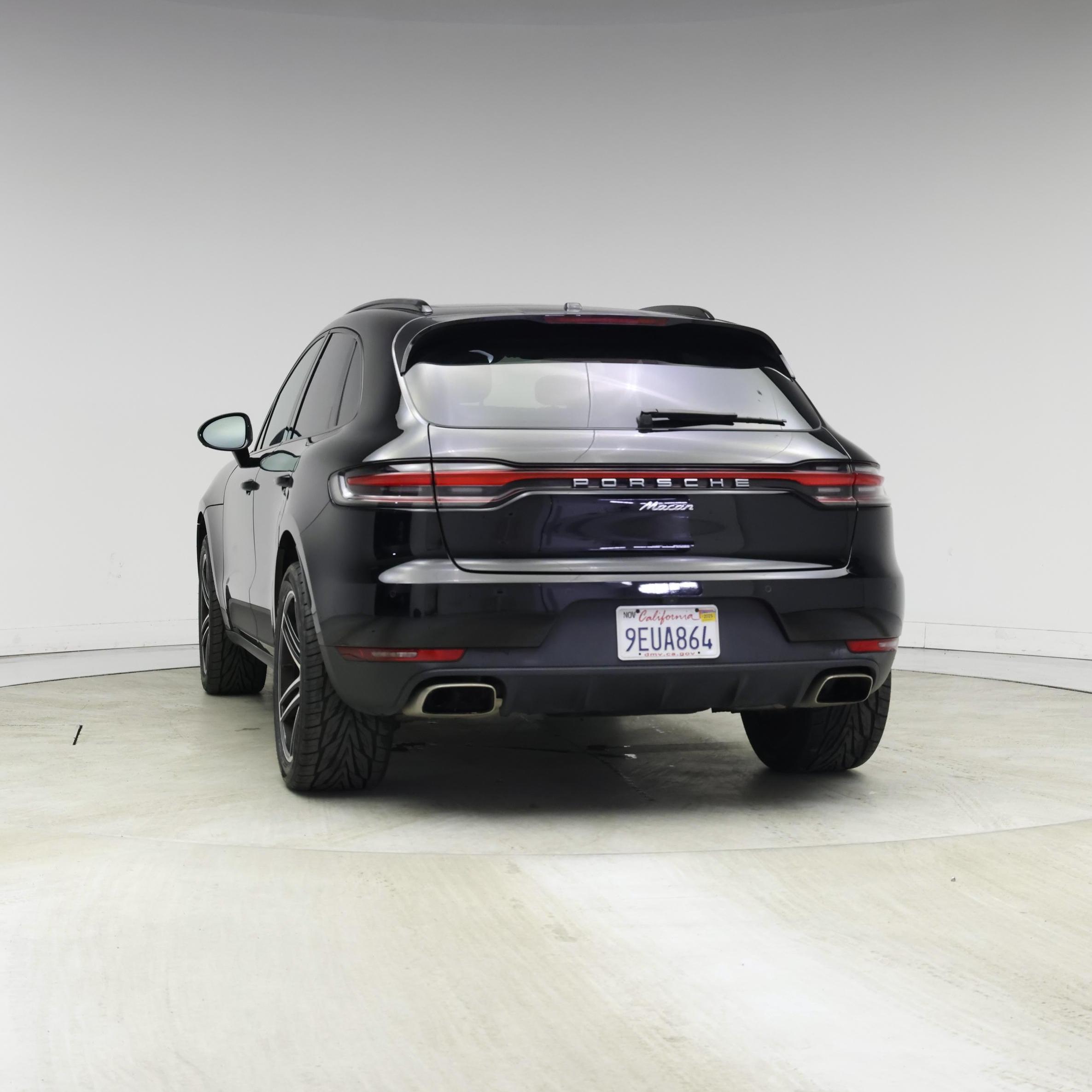Thumbnail: 2021 Porsche Macan - 6