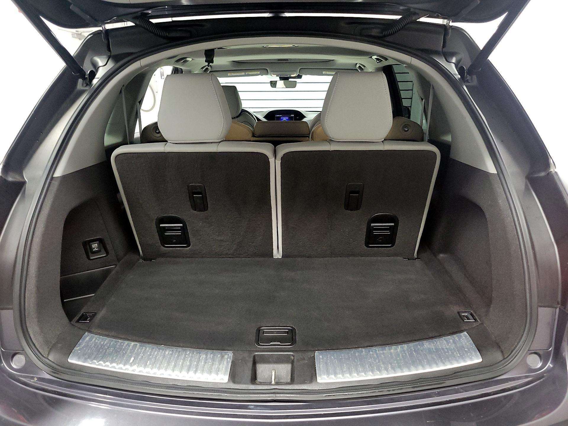 Thumbnail: 2017 Acura MDX - 19