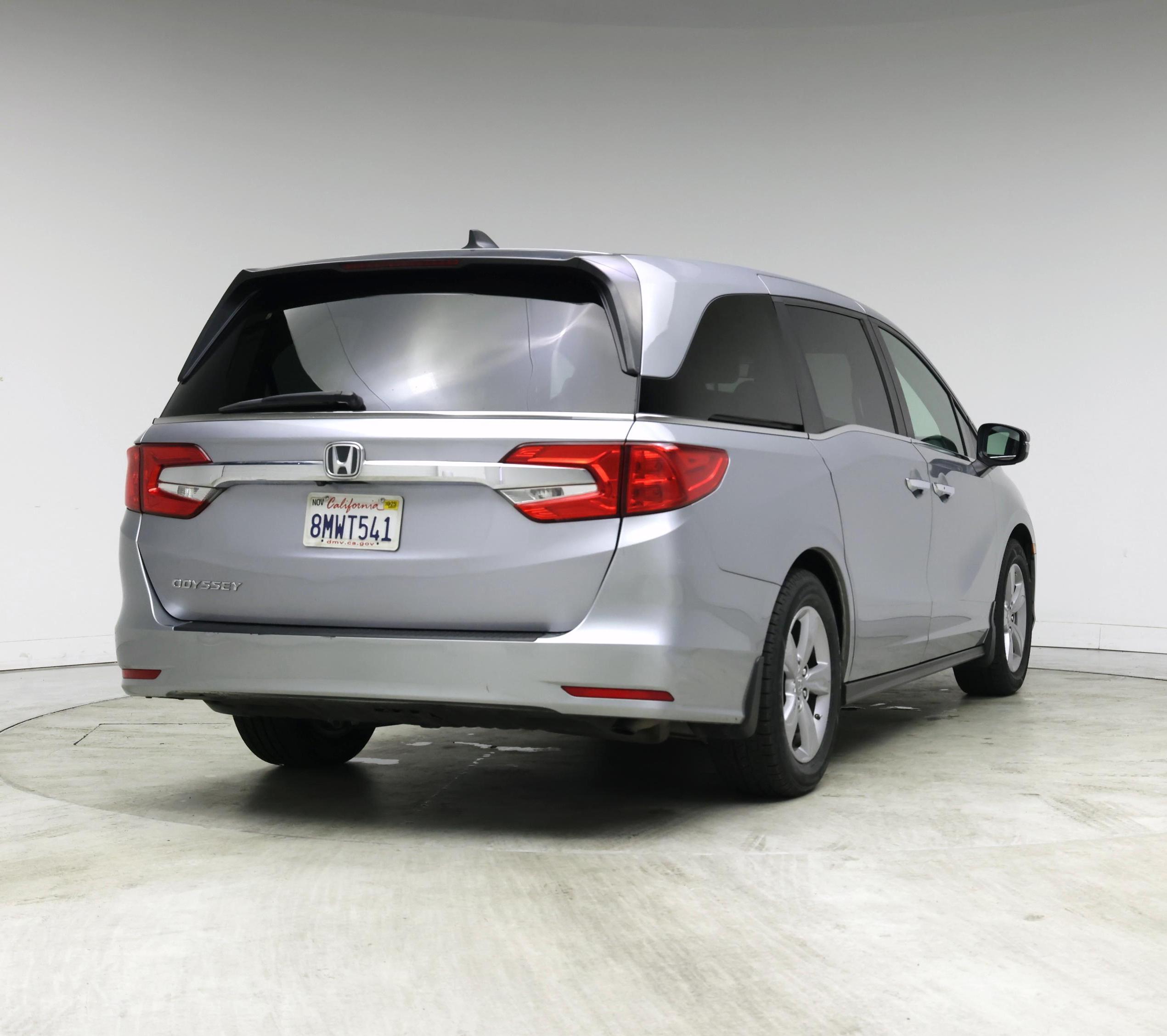 Thumbnail: 2020 Honda Odyssey - 8