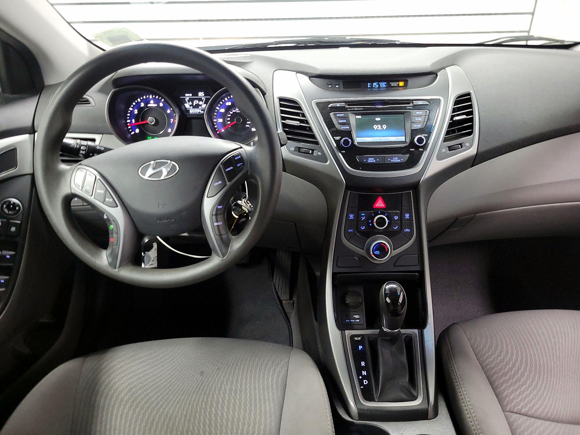 Thumbnail: 2016 Hyundai Elantra - 9