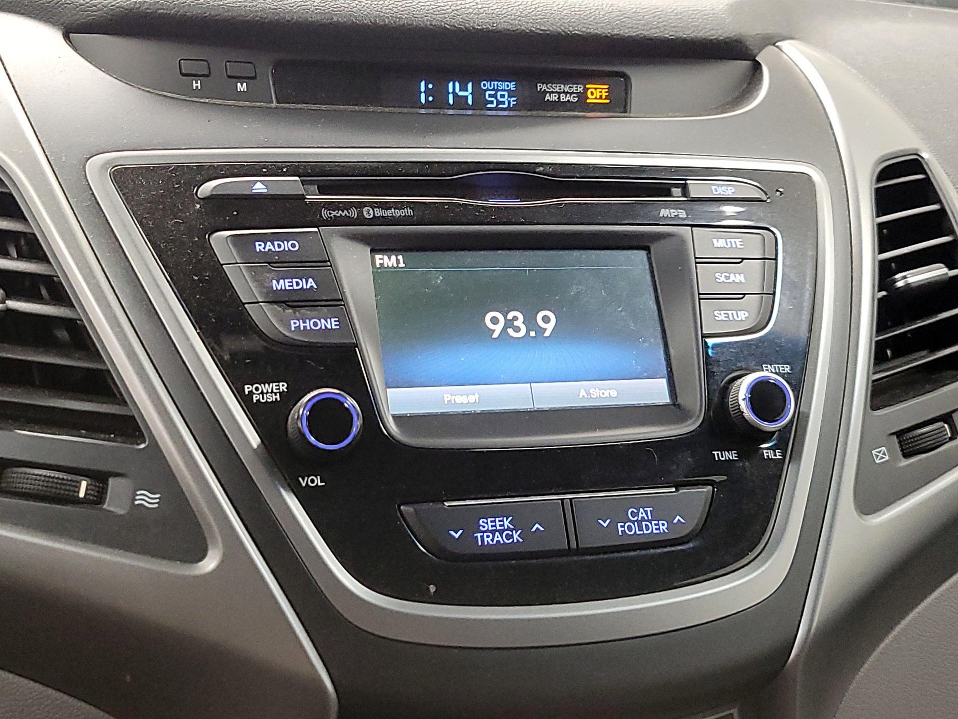 Thumbnail: 2016 Hyundai Elantra - 14