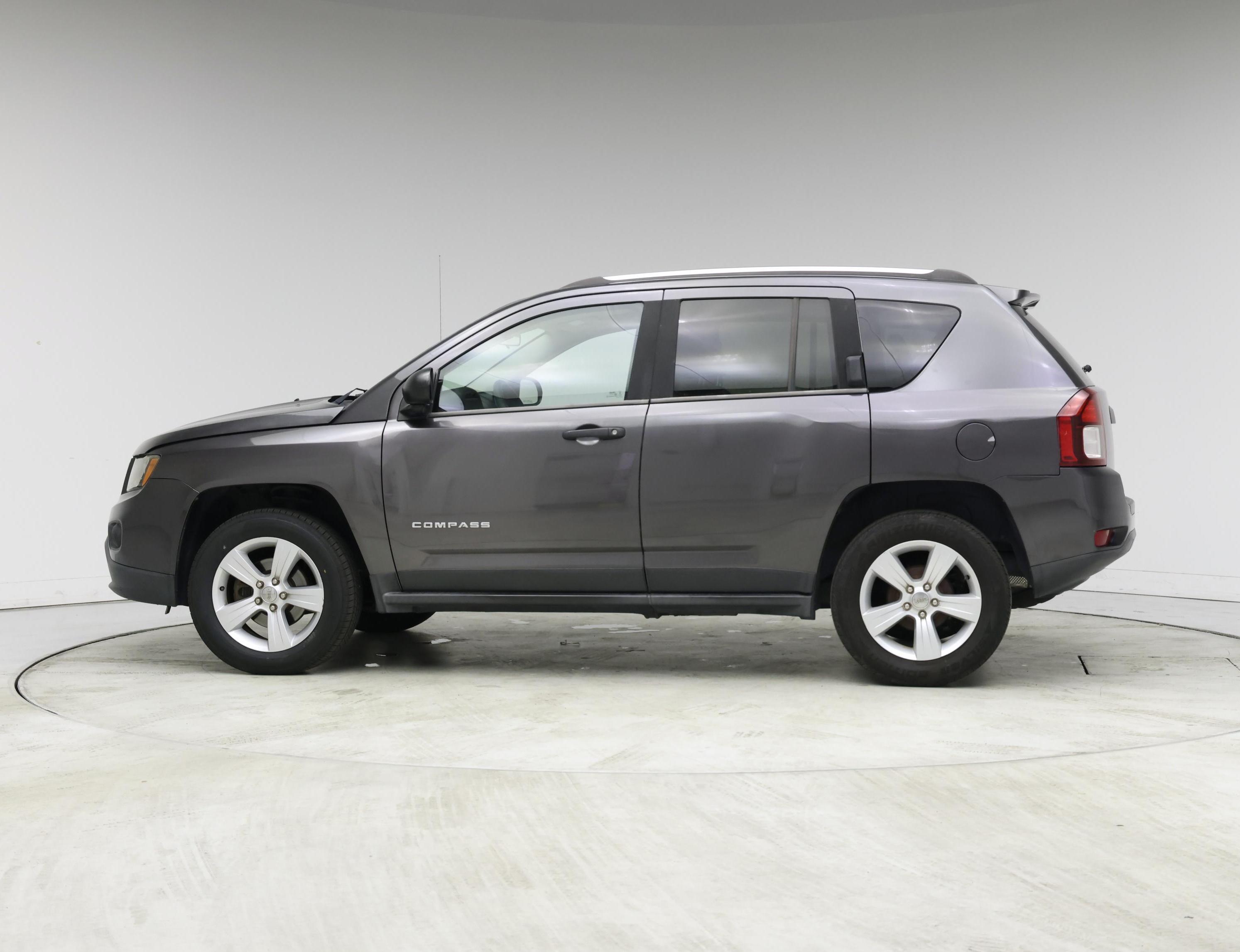 Thumbnail: 2014 Jeep Compass - 3