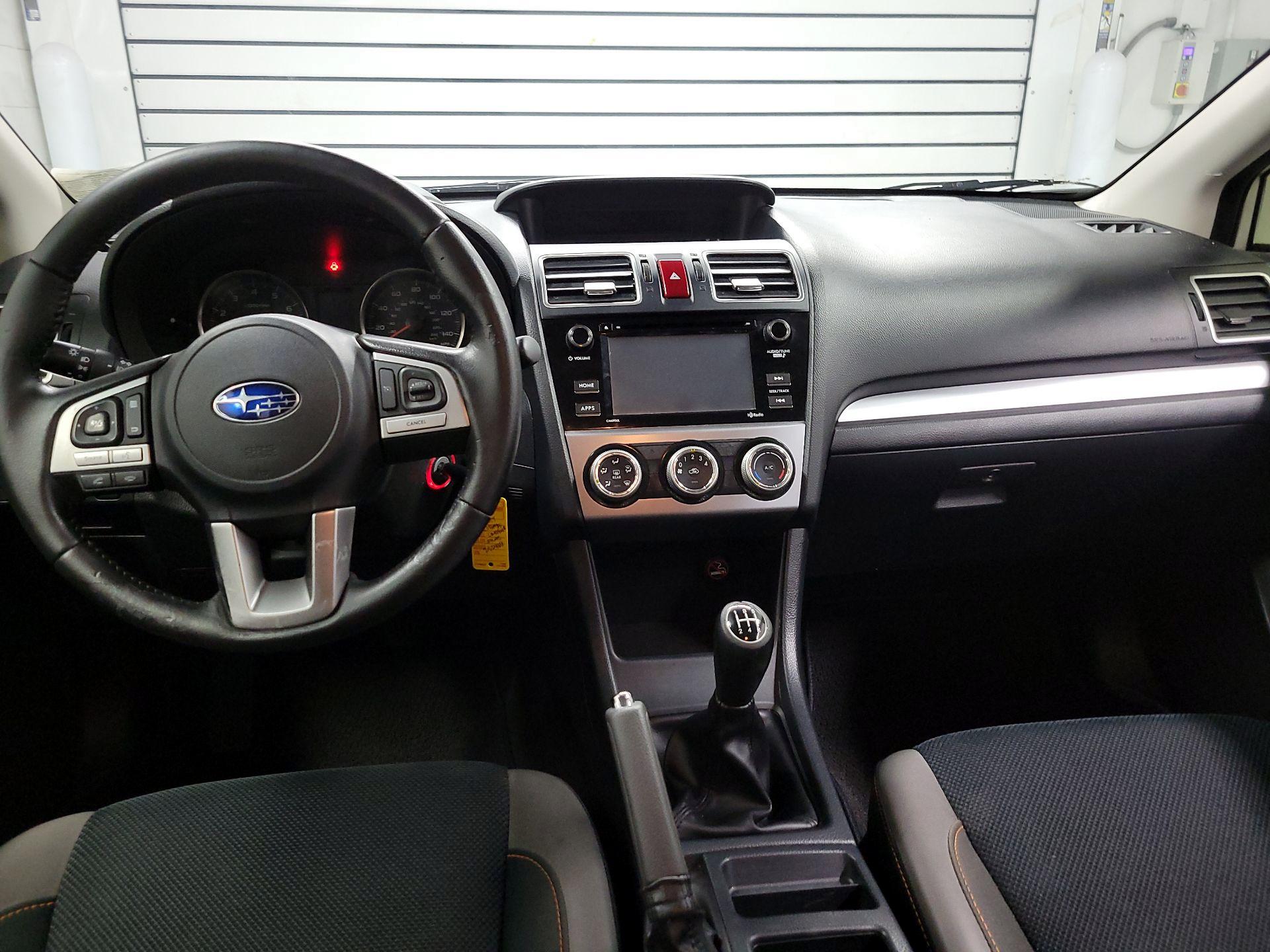 Thumbnail: 2017 Subaru Crosstrek - 9