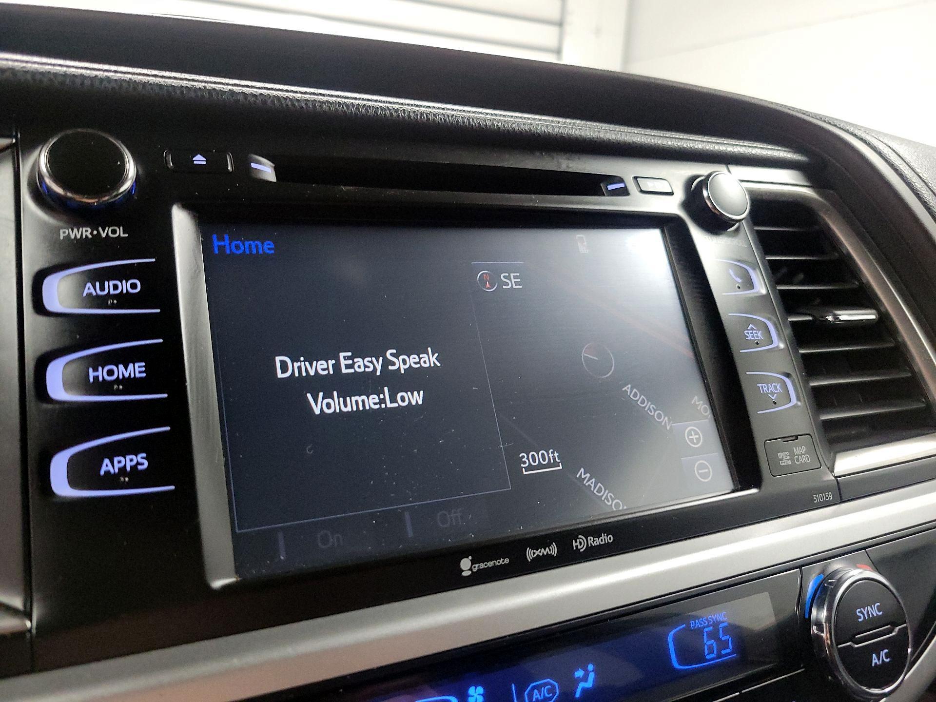 Thumbnail: 2016 Toyota Highlander - 15