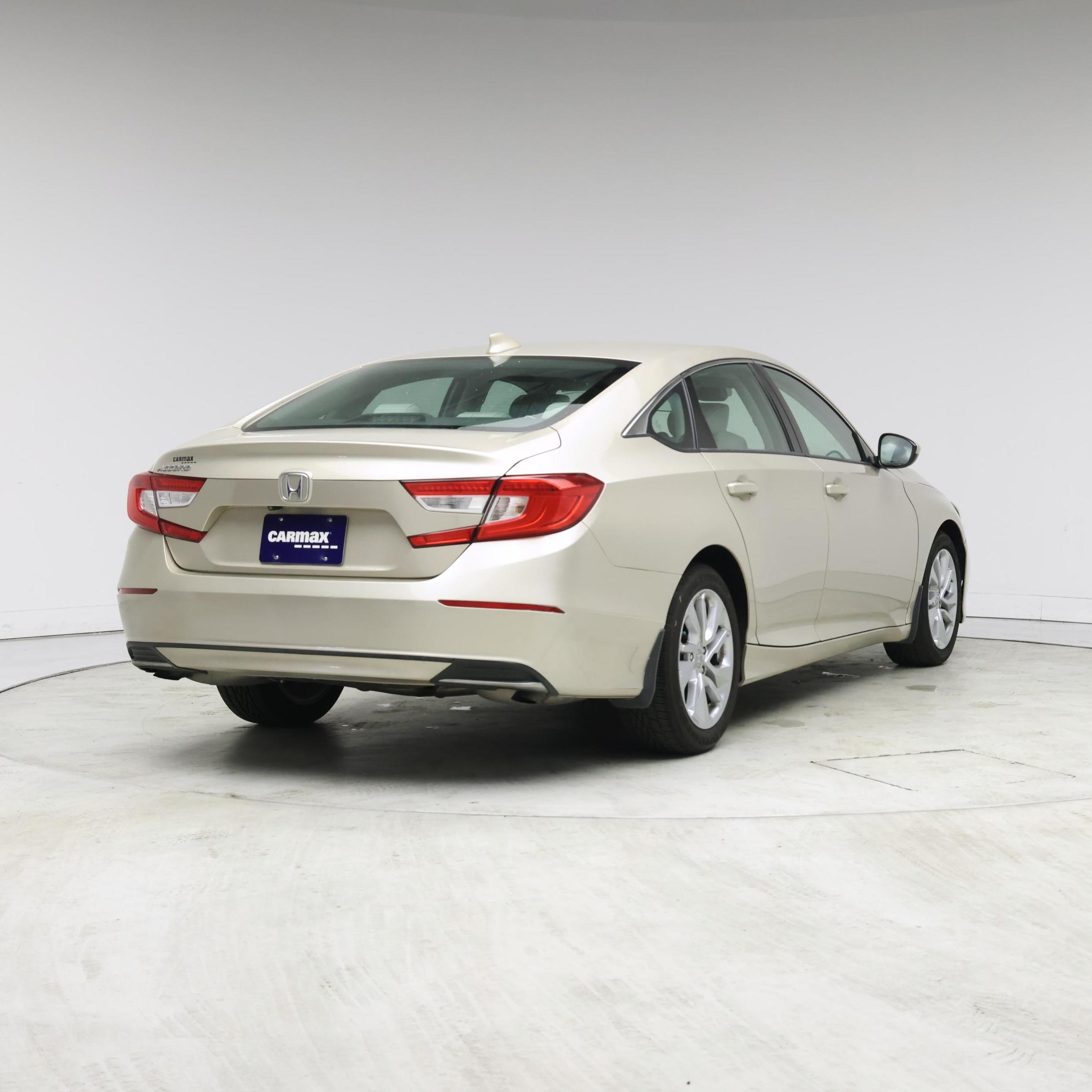 Thumbnail: 2018 Honda Accord - 8
