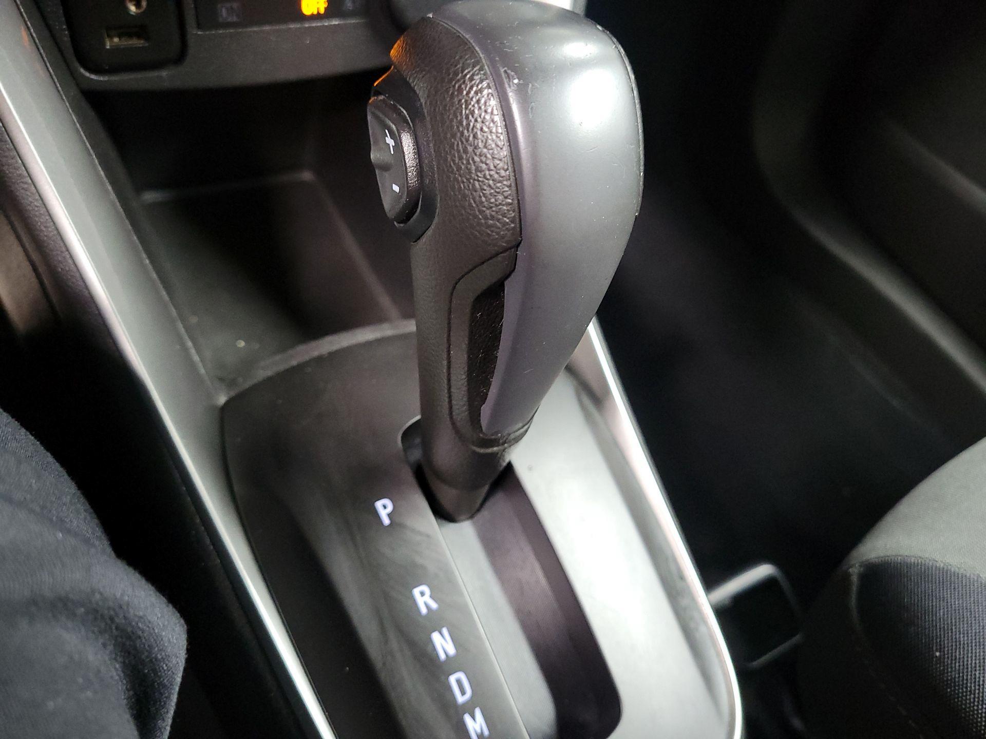 Thumbnail: 2018 Chevrolet Trax - 16