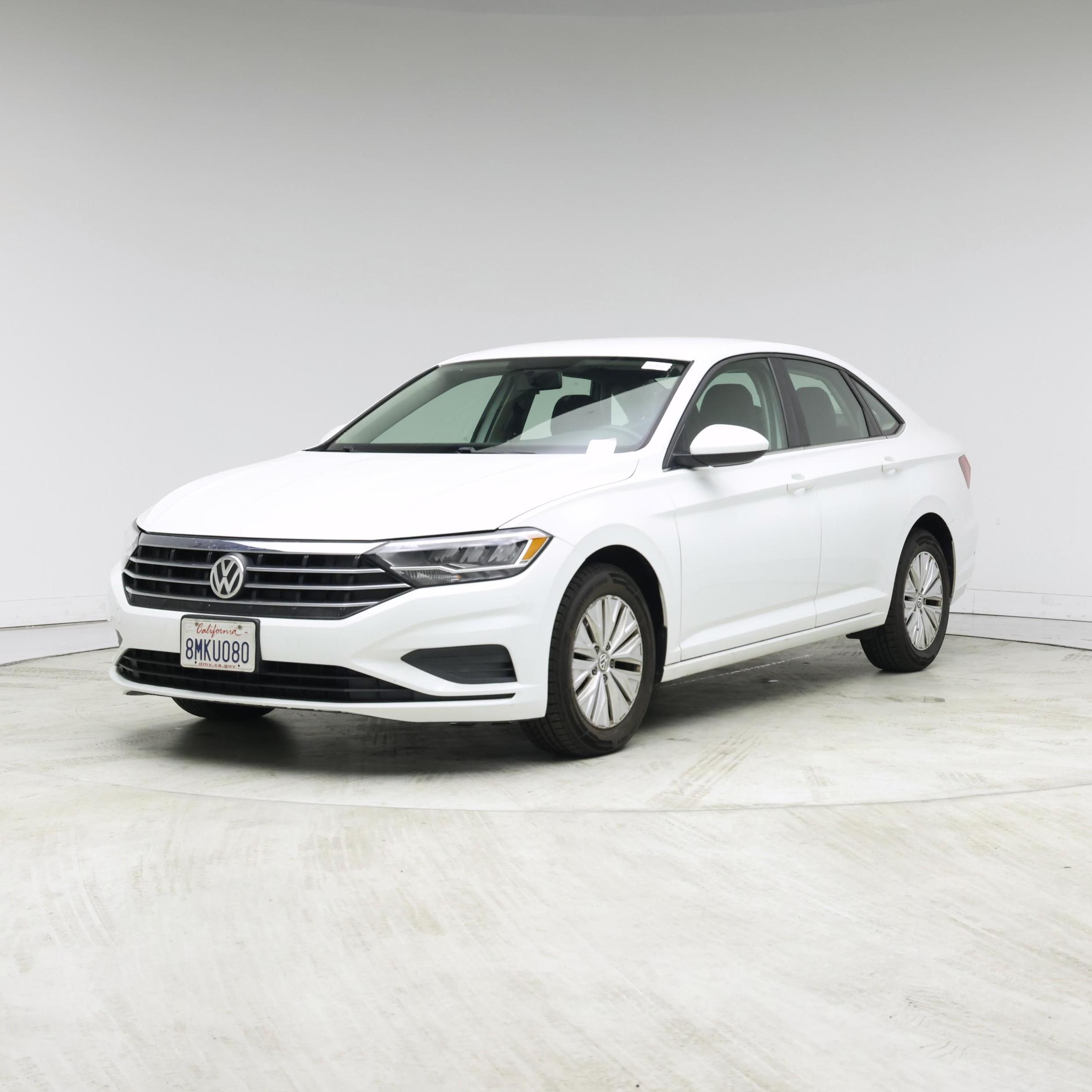 Thumbnail: 2019 Volkswagen Jetta - 4