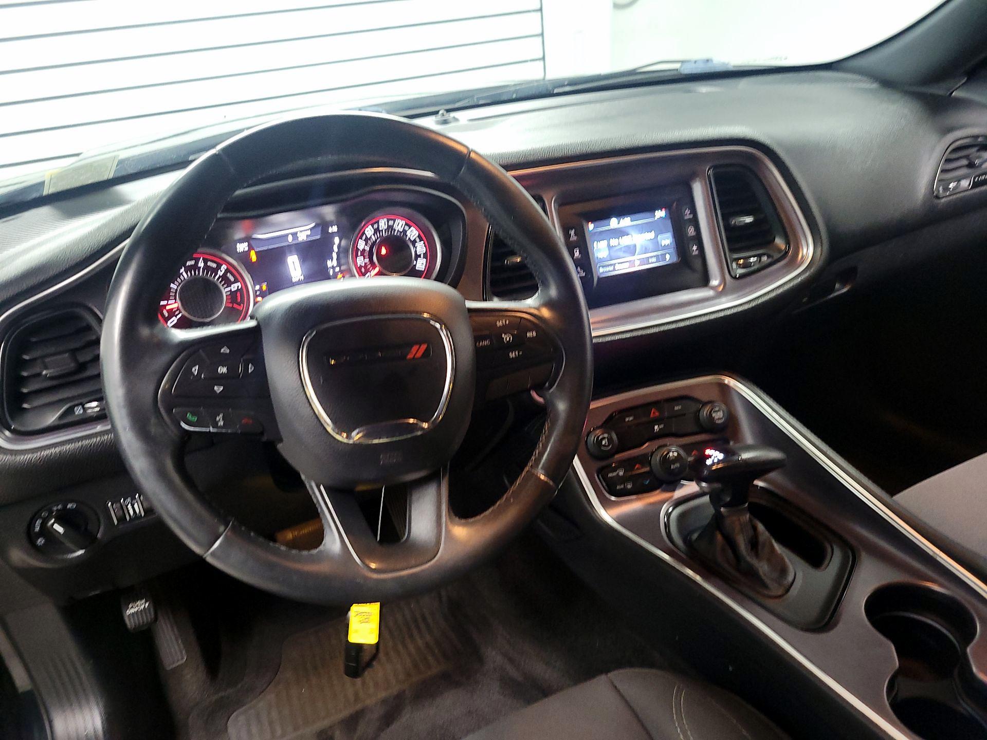 Thumbnail: 2015 Dodge Challenger - 9