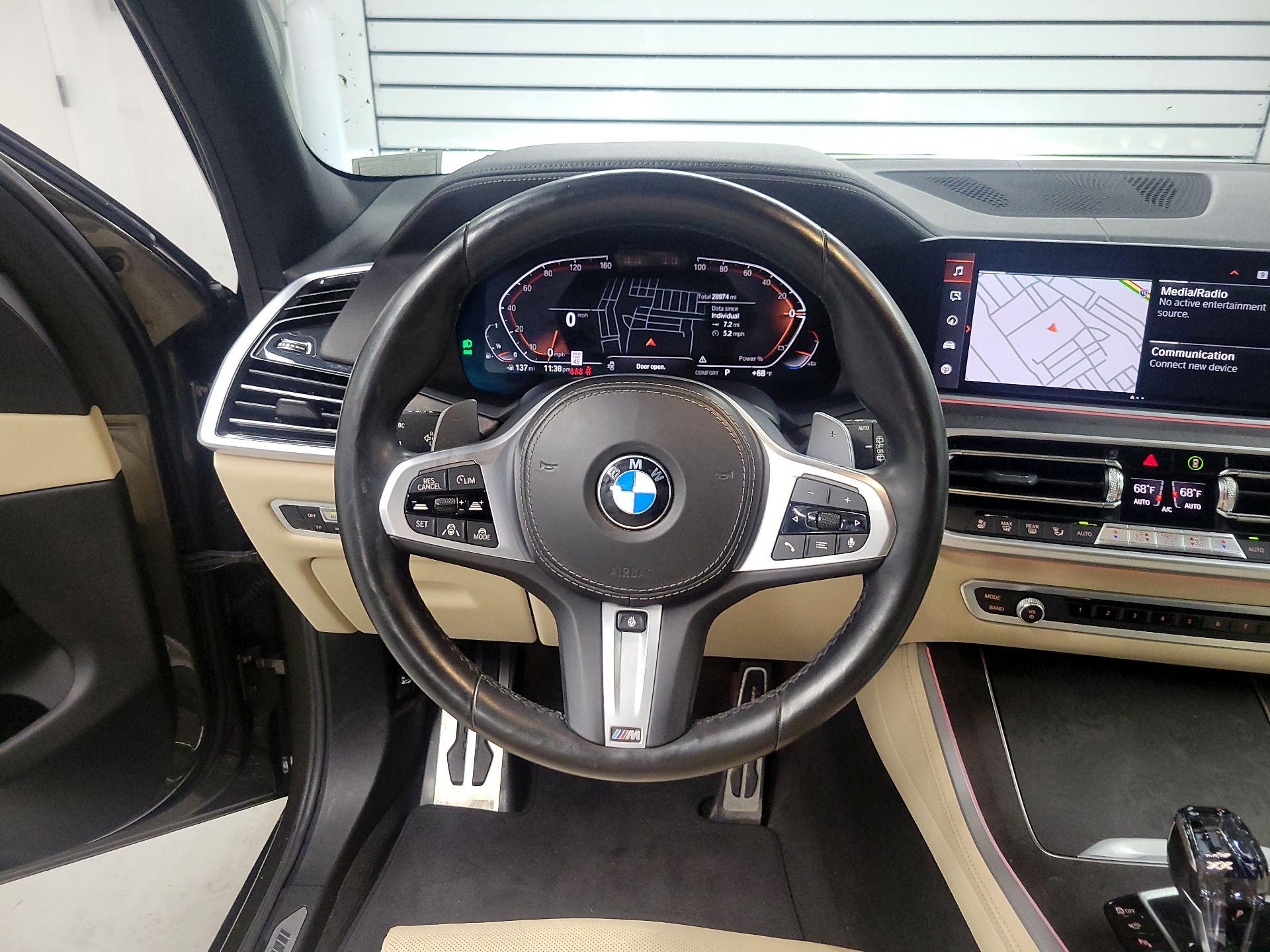 Thumbnail: 2022 BMW X5 - 10