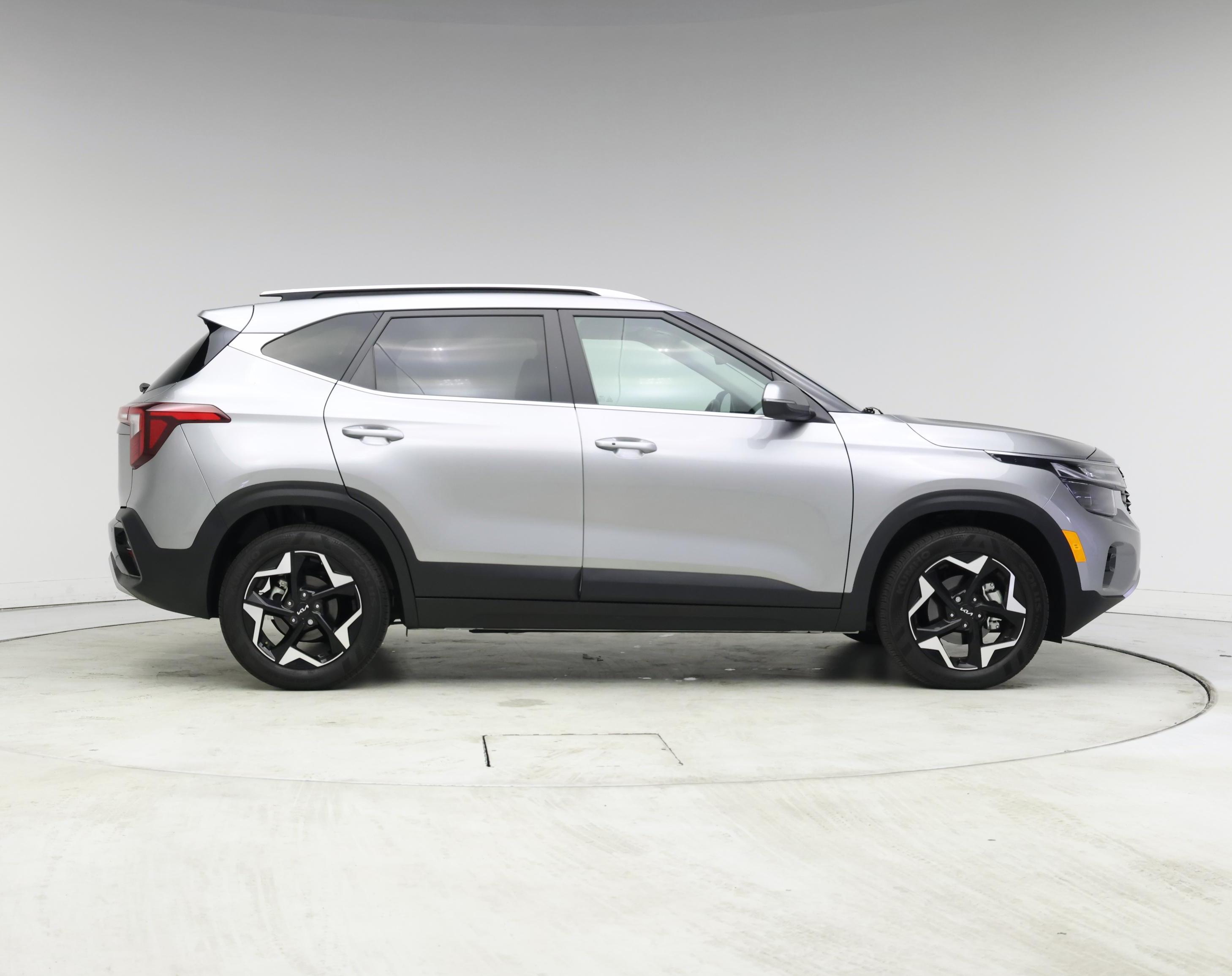 Thumbnail: 2025 Kia Seltos - 7