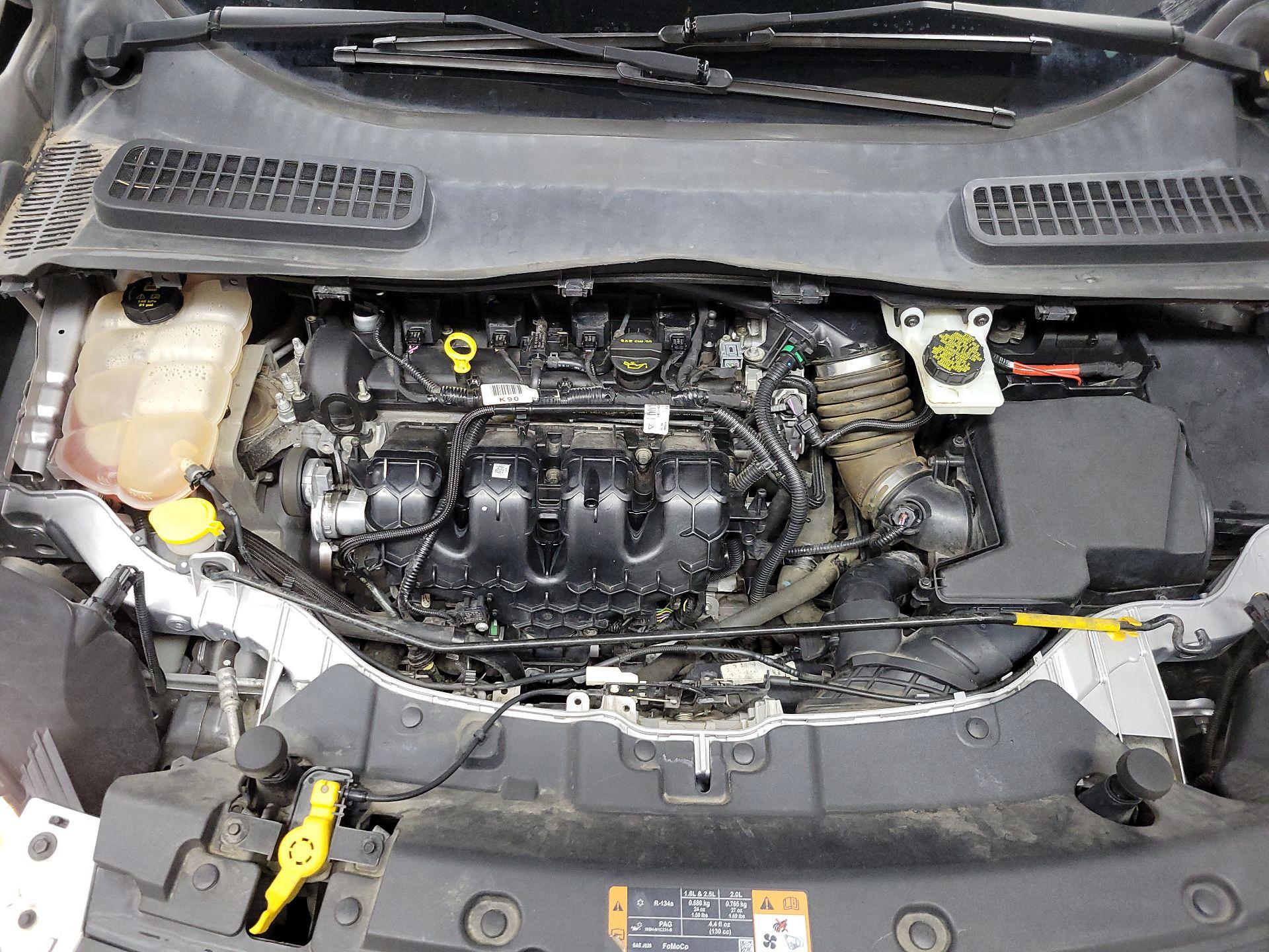 Thumbnail: 2015 Ford Escape - 19