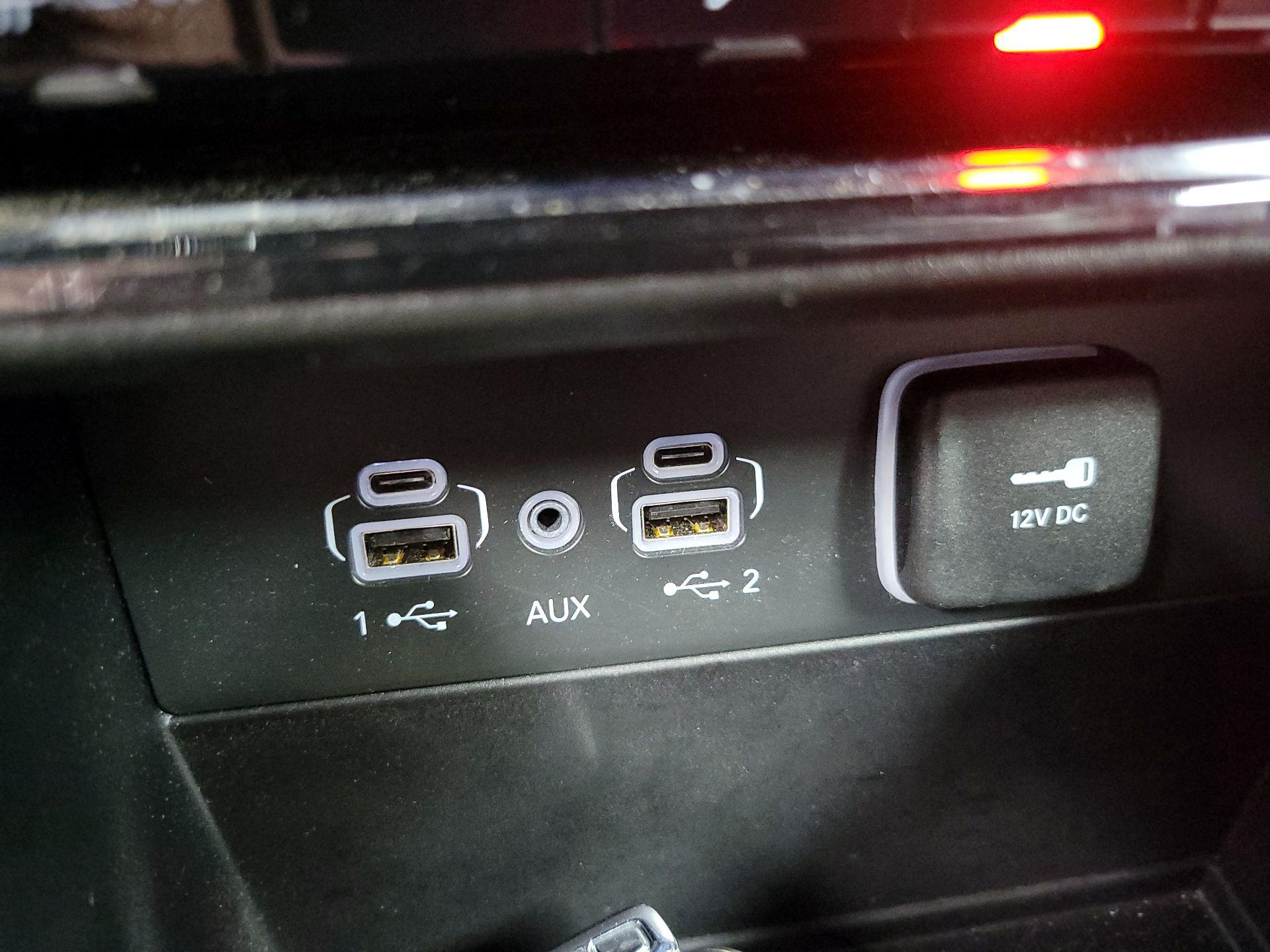 Thumbnail: 2023 Jeep Grand Cherokee - 19