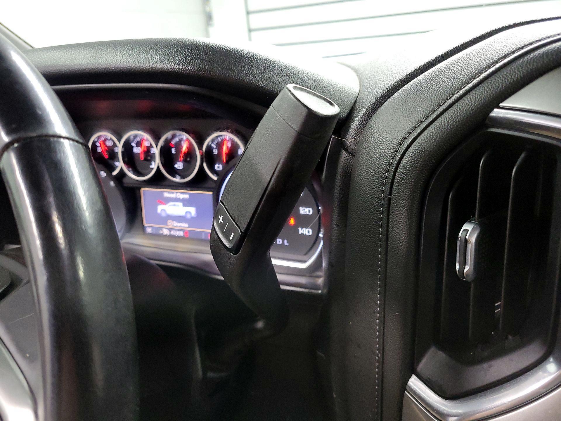 Thumbnail: 2019 Chevrolet Silverado 1500 - 17