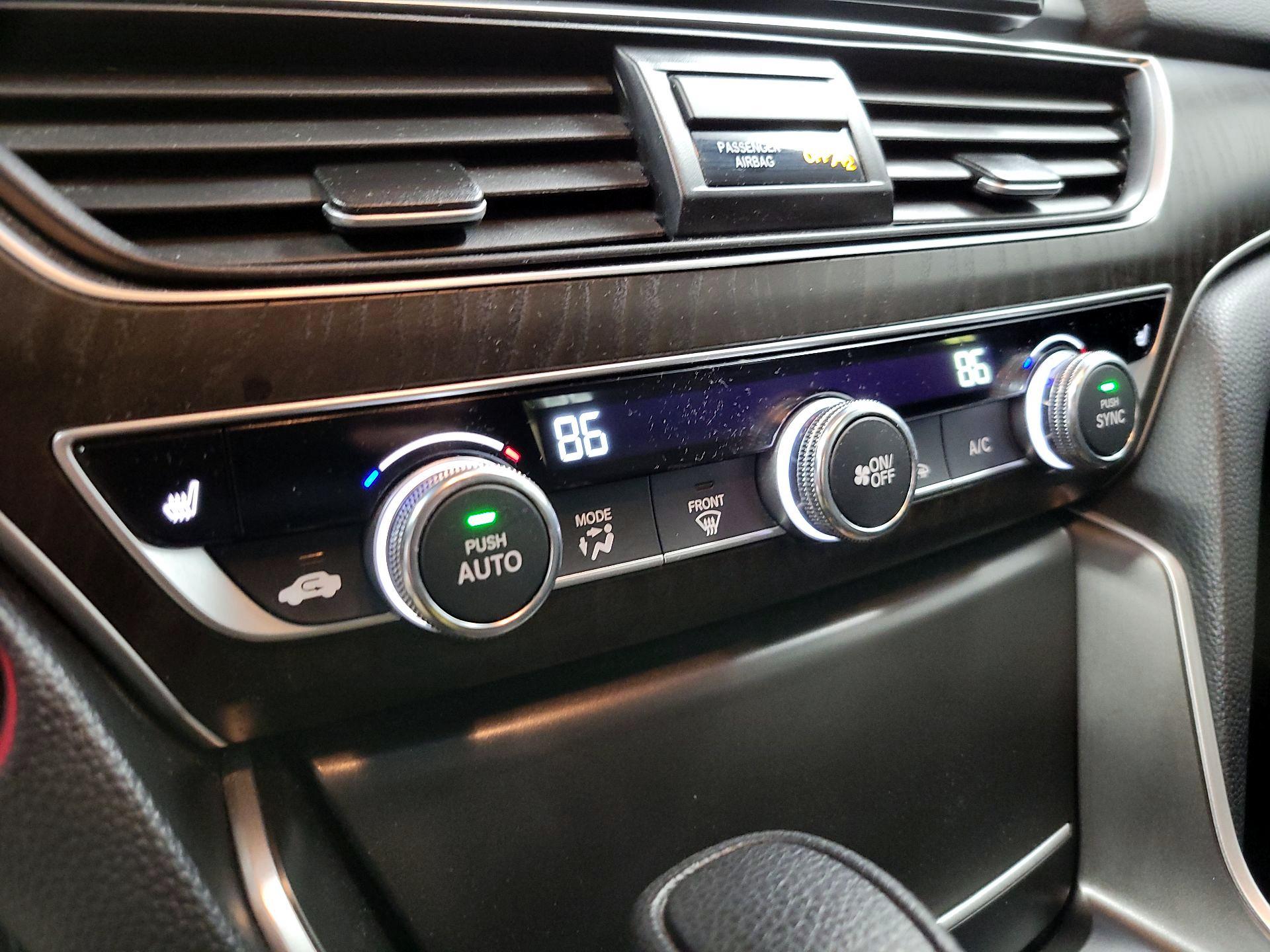 Thumbnail: 2018 Honda Accord - 16