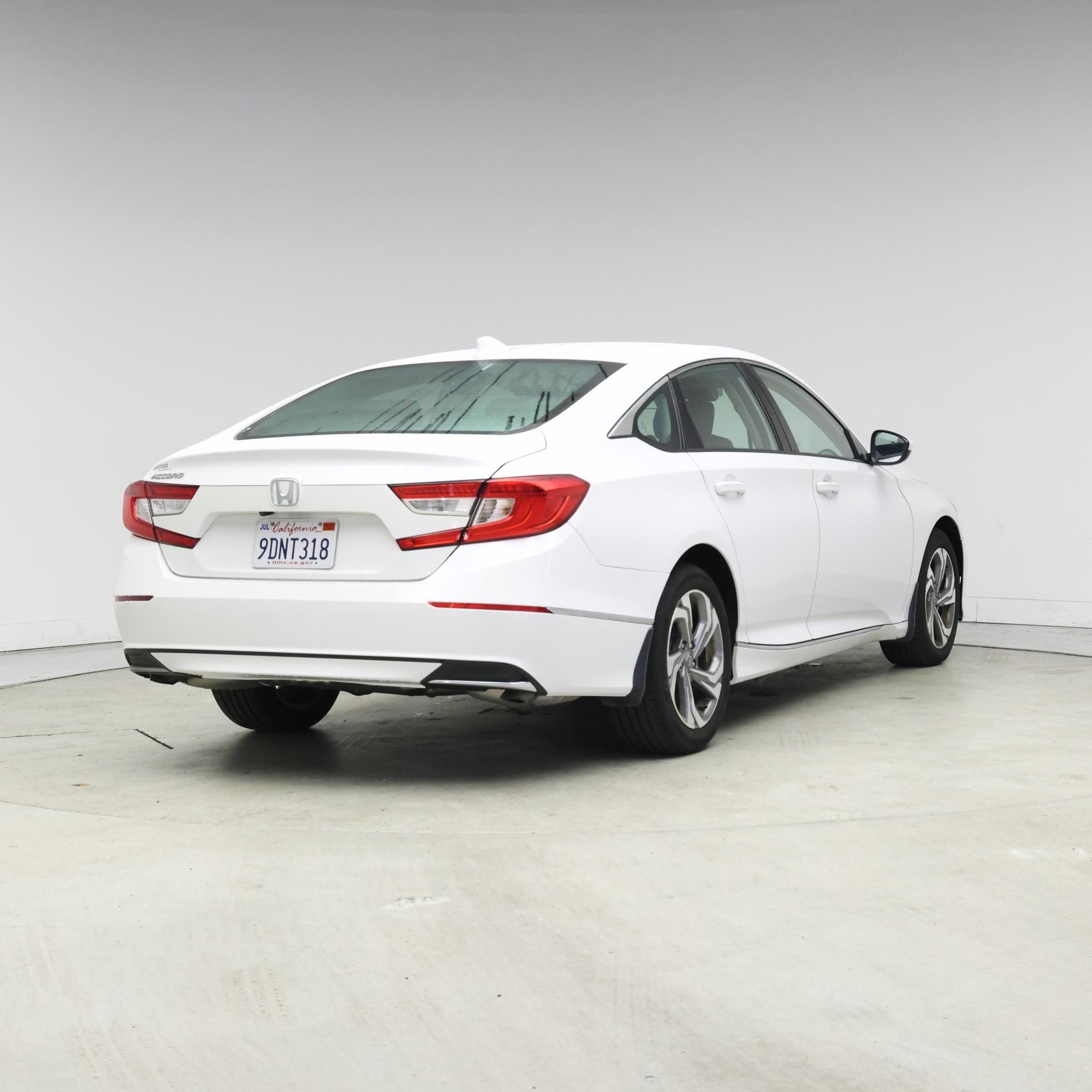 Thumbnail: 2018 Honda Accord - 8