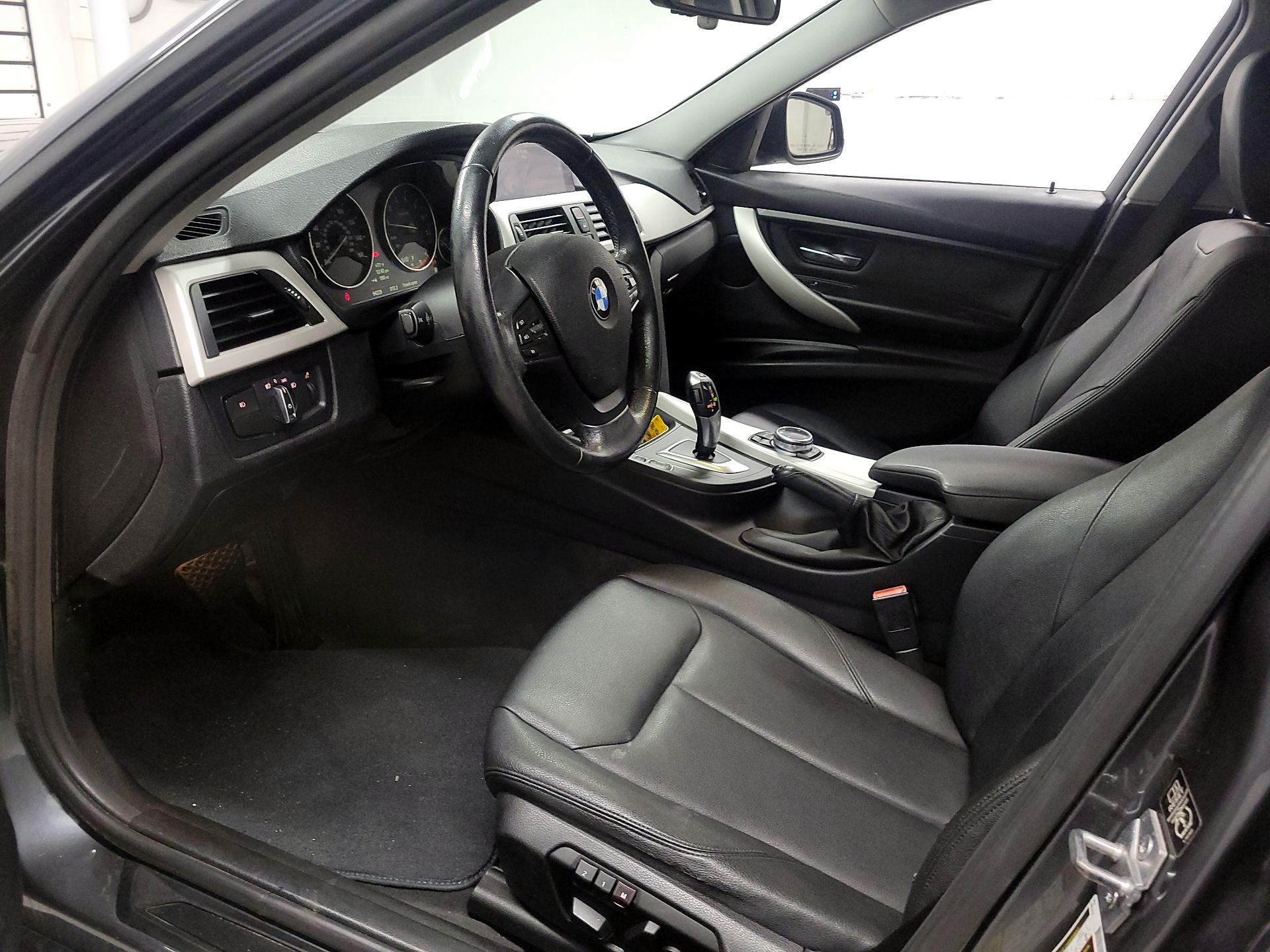 Thumbnail: 2014 BMW 3 Series - 11