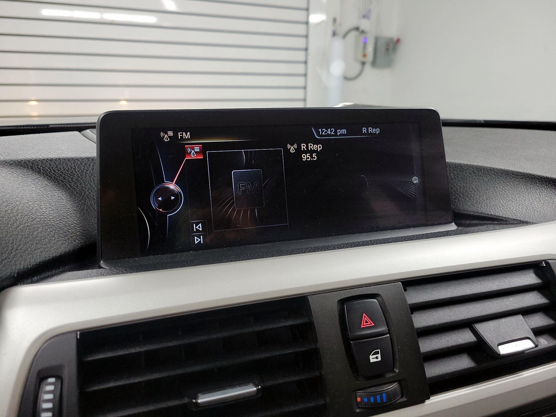Thumbnail: 2014 BMW 3 Series - 14
