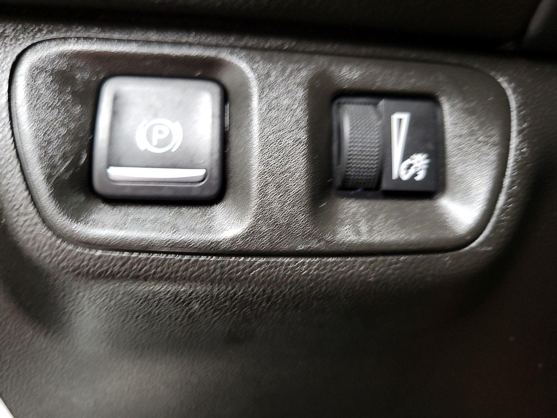 Thumbnail: 2020 GMC Acadia - 13