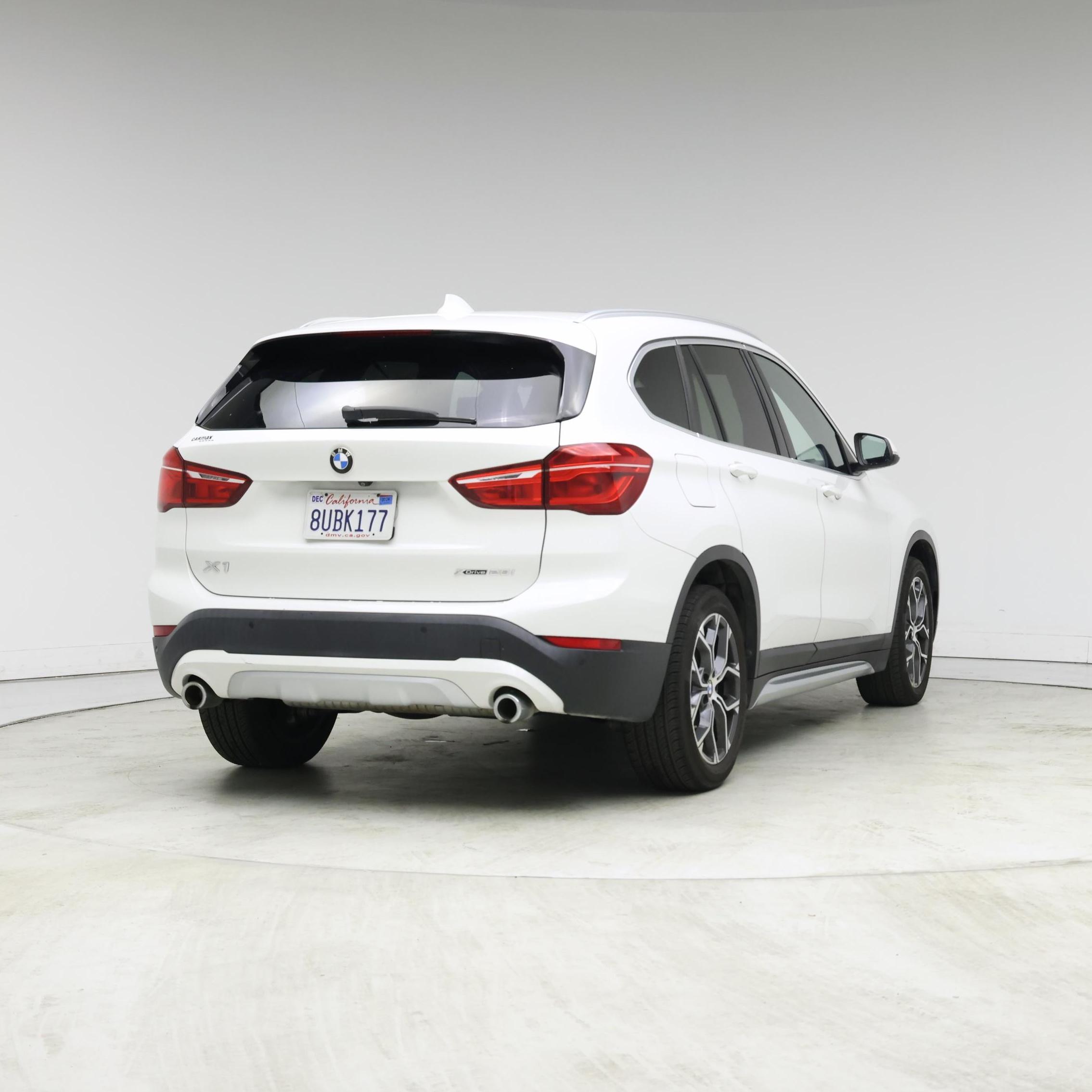 Thumbnail: 2021 BMW X1 - 8
