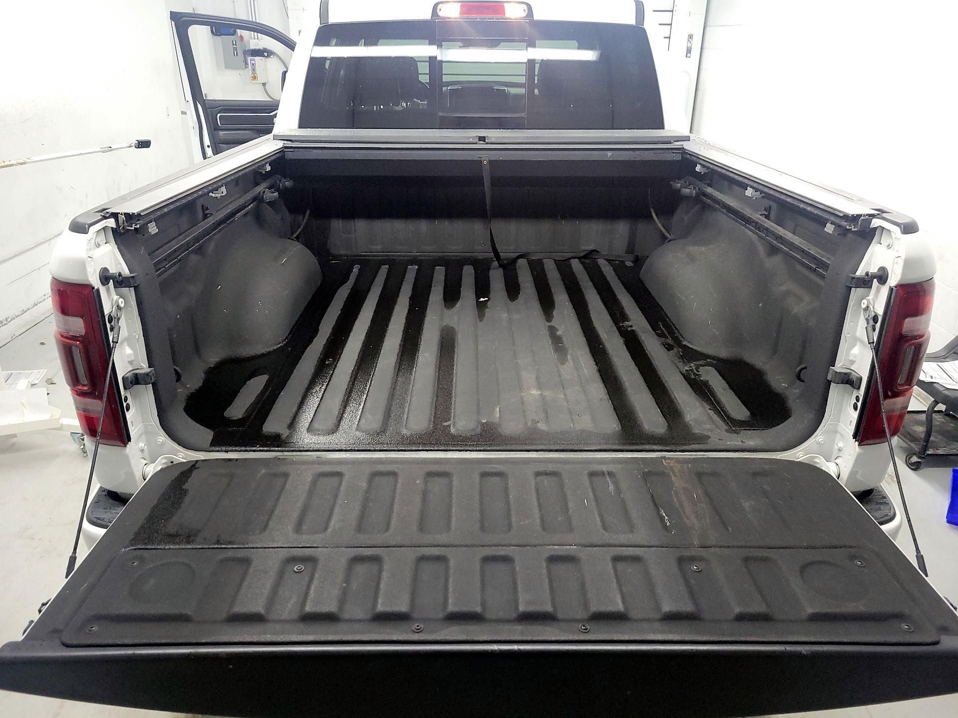 Thumbnail: 2021 RAM 1500 - 18