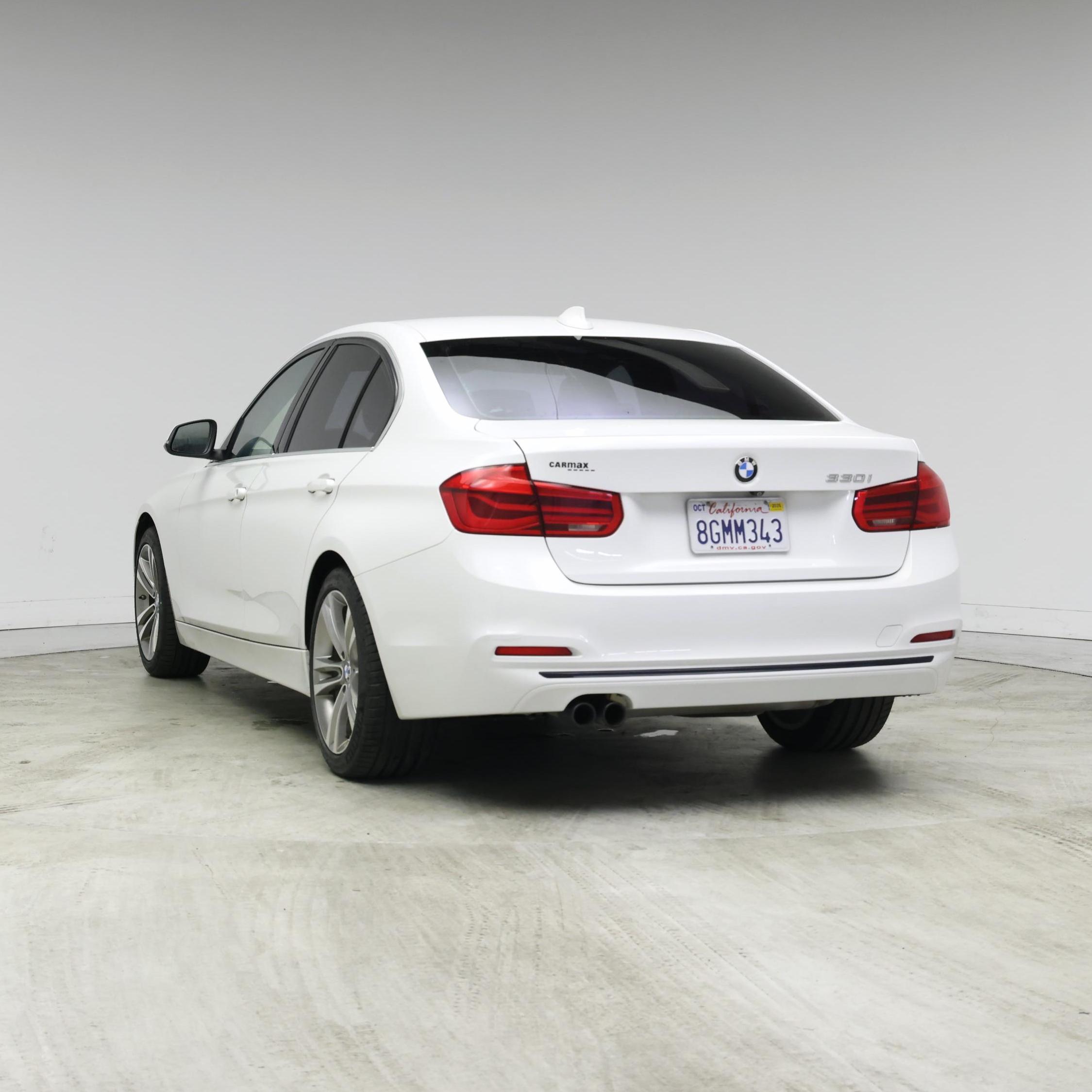 Thumbnail: 2018 BMW 3 Series - 2